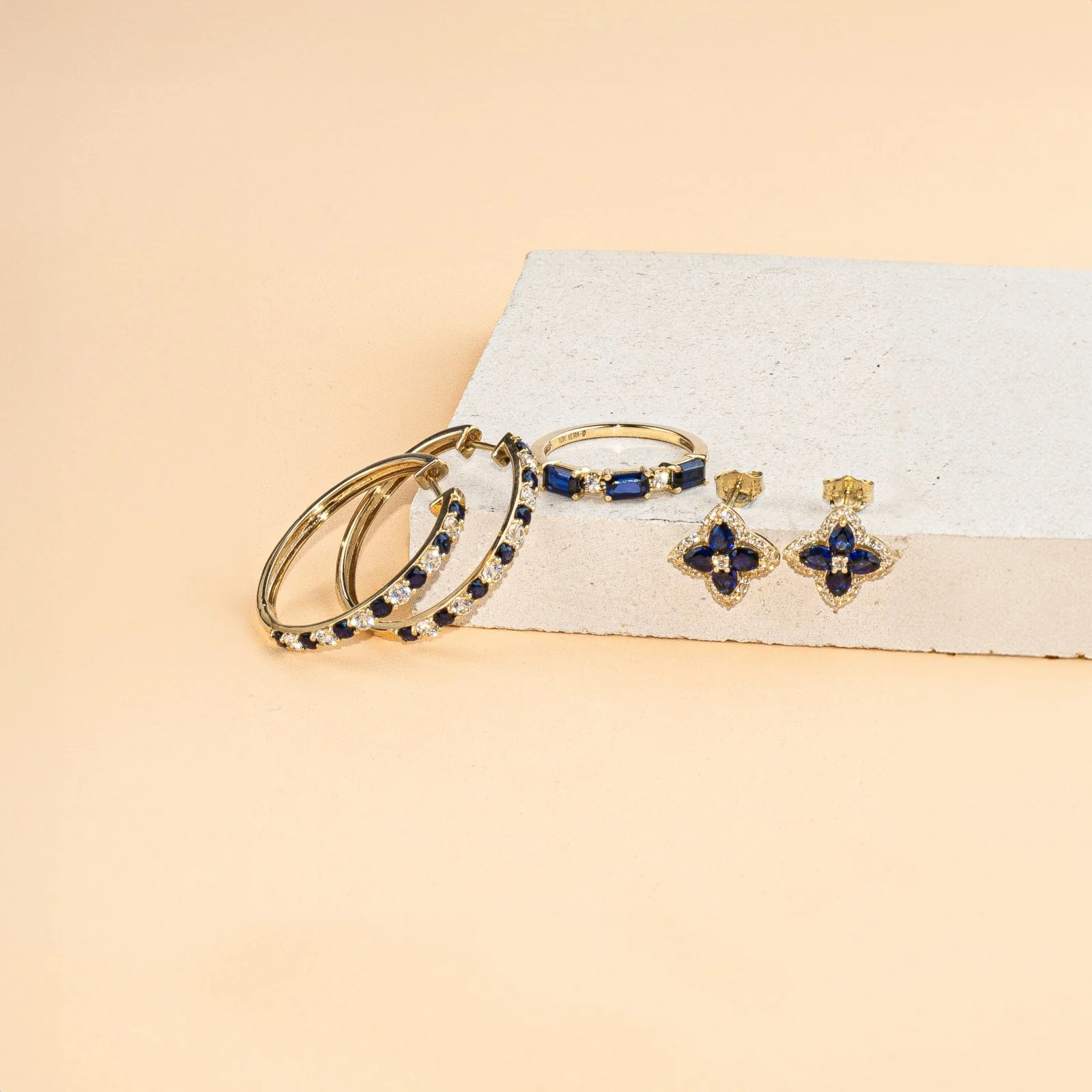 Yellow Gold Alternating Blue White Sapphire Hoop - Image 8