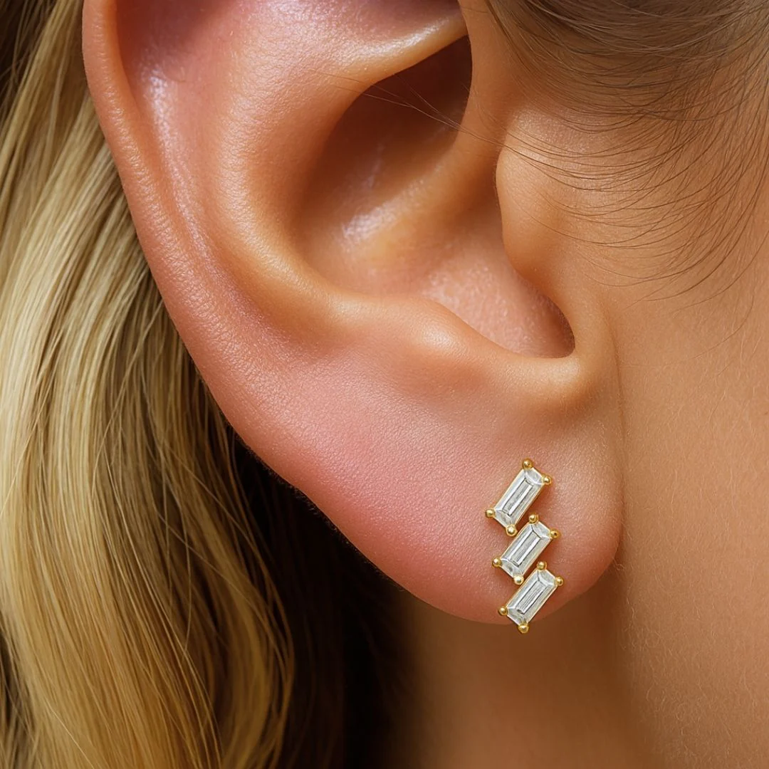 Yellow Gold Baguette Cascade Flat Back Earring - Image 4