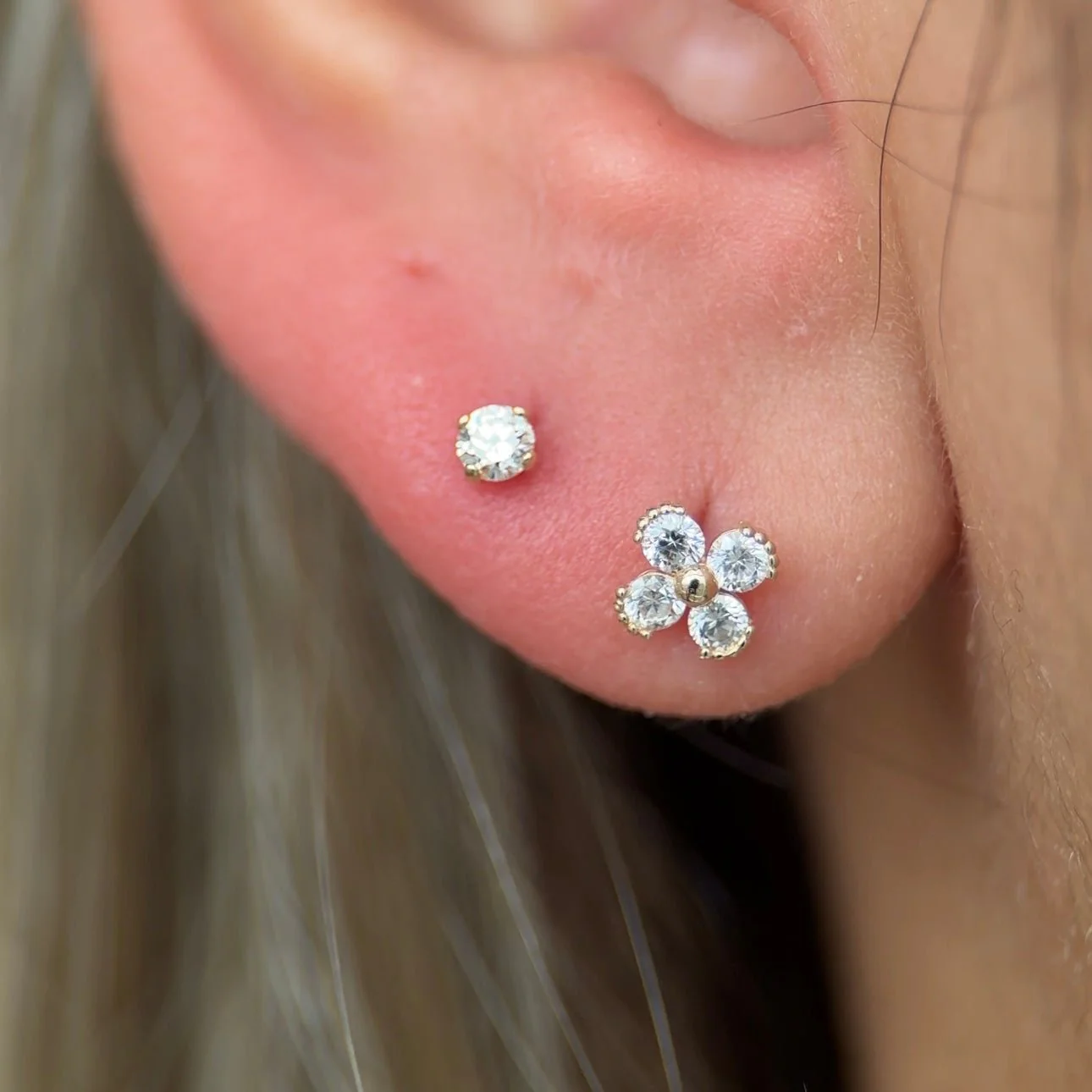 White Gold Diamond Four Petal Flower Flat Back Earring - Image 7