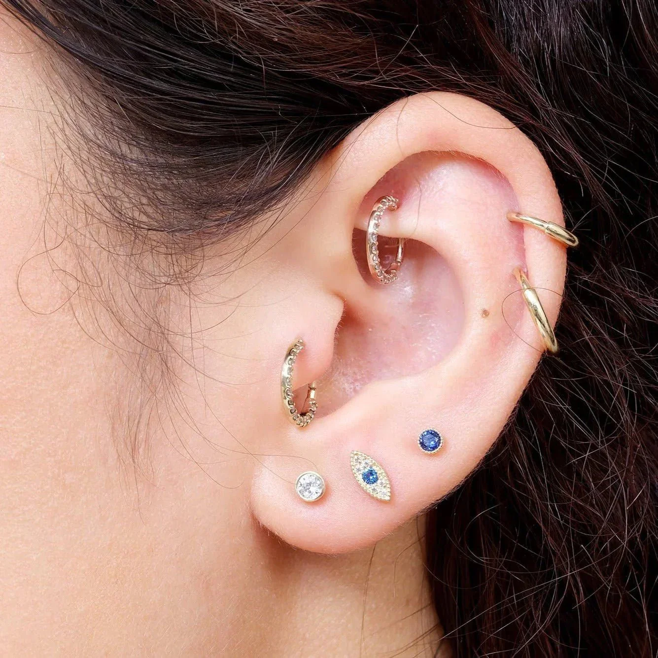 Yellow Gold Round Gemstone Bezel Set Flat Back Earring - Image 9