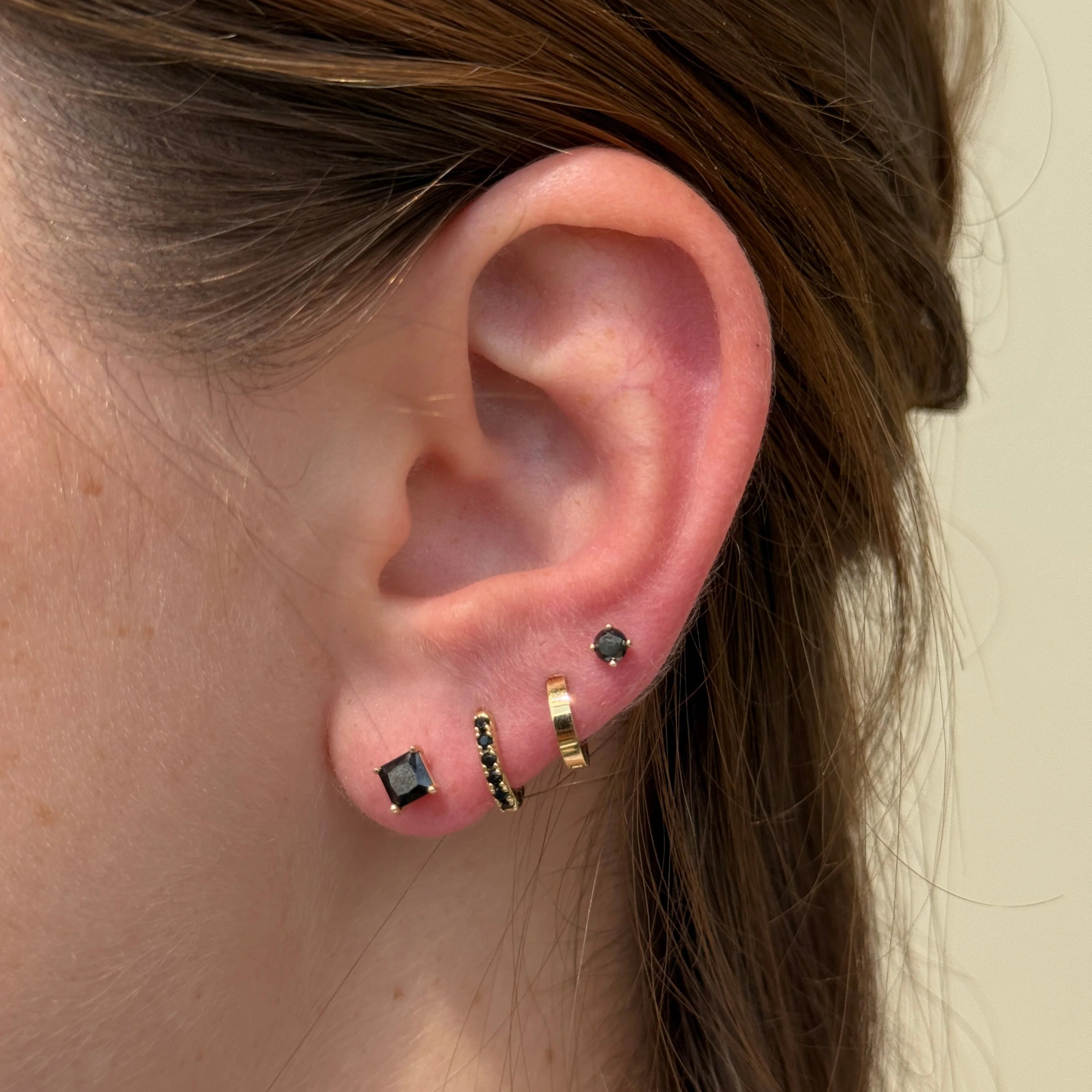 Yellow Gold Black Diamond Flat Back Earring - Image 5