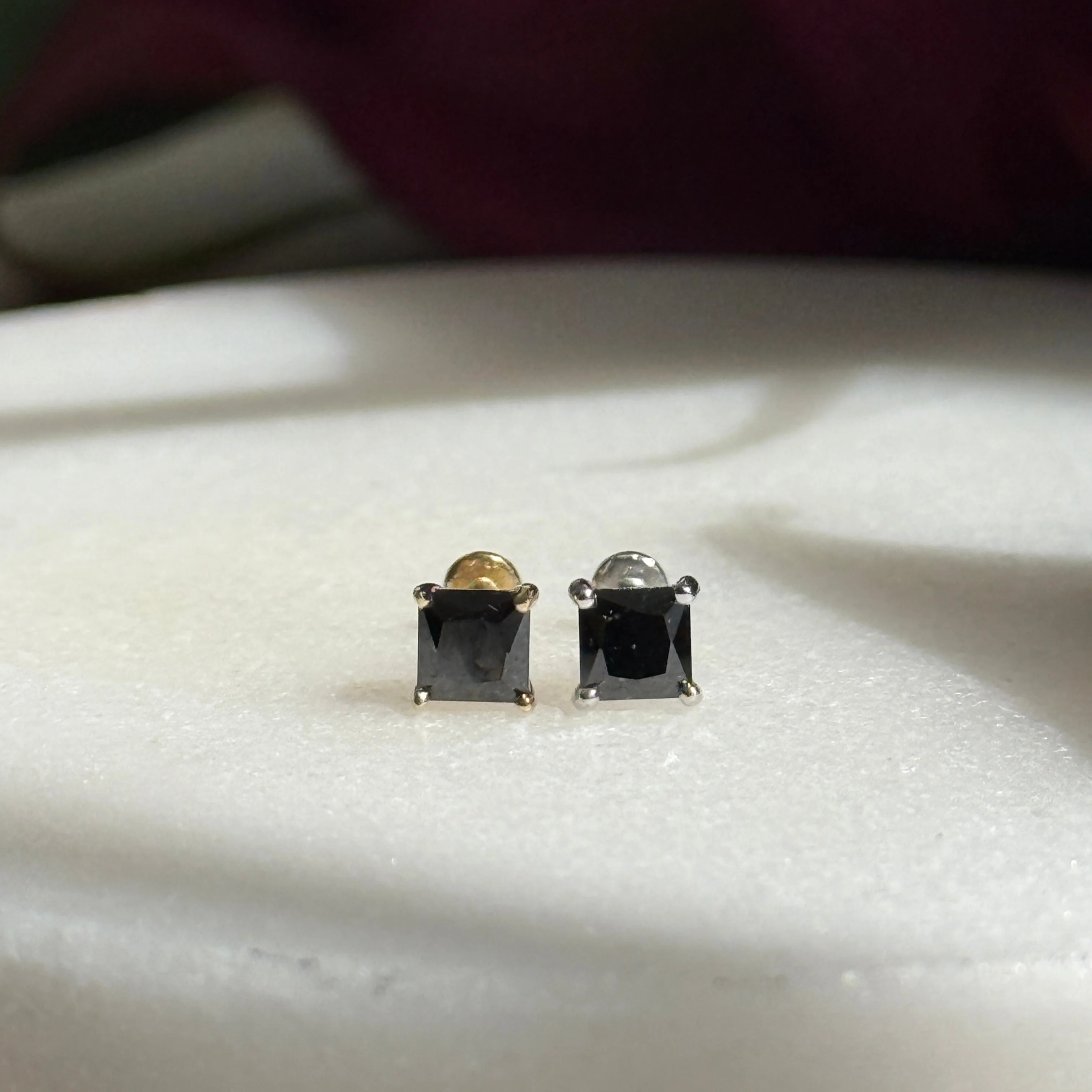 White Gold Onyx Princess Cut Flat Back Earring - Image 4