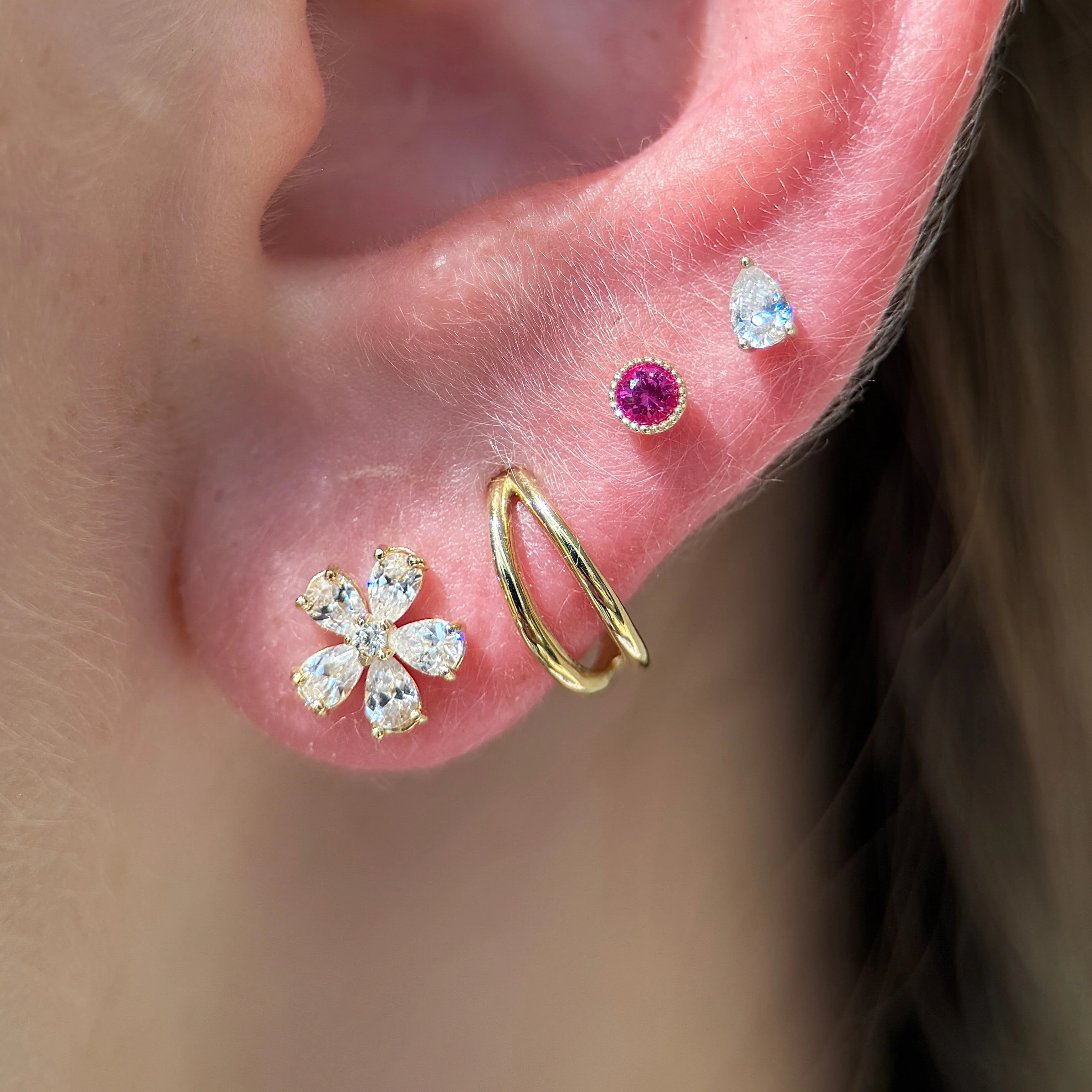 White Gold Blooming Flower Flat Back Earring - Image 4