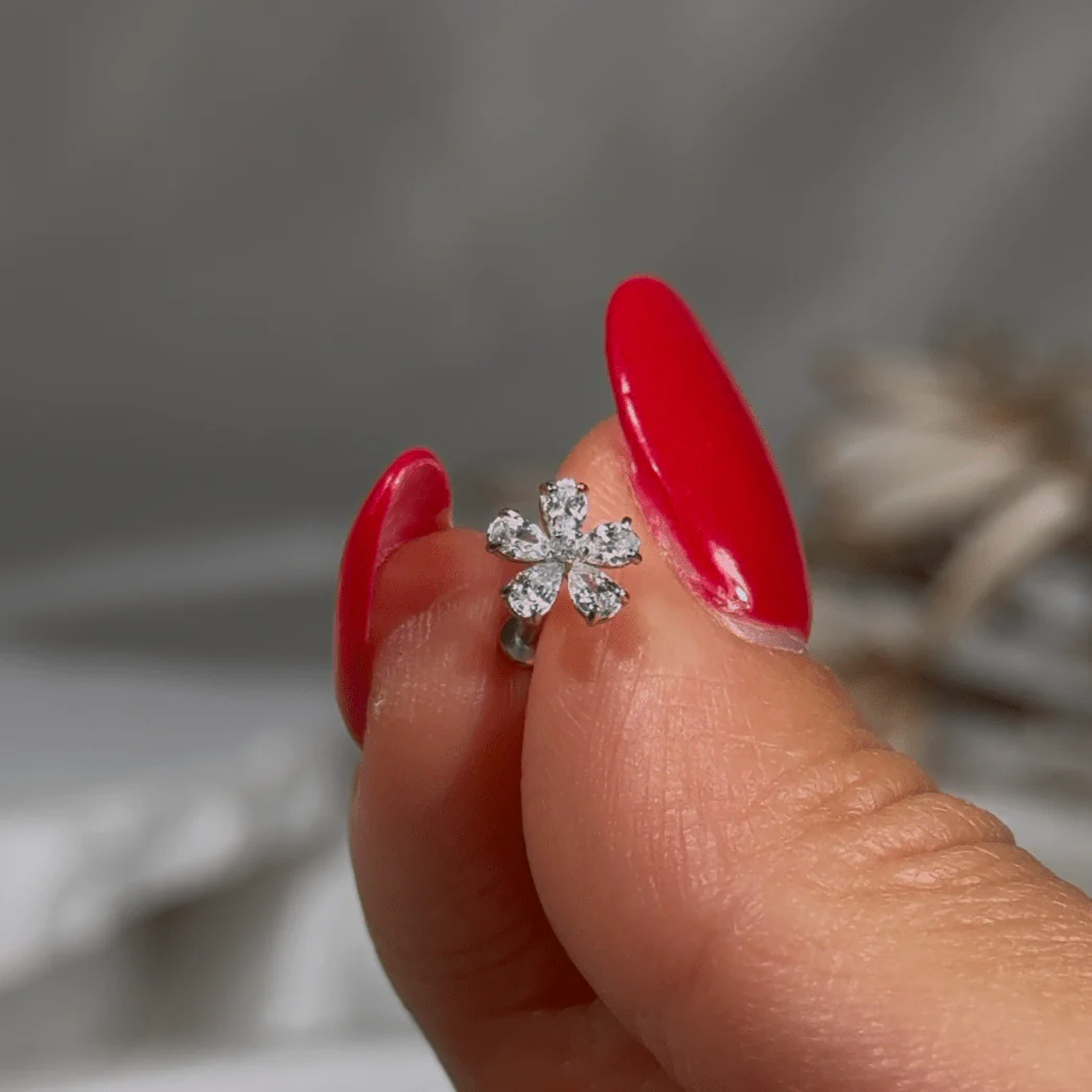 Yellow Gold Blooming Flower Flat Back Earring - Image 8
