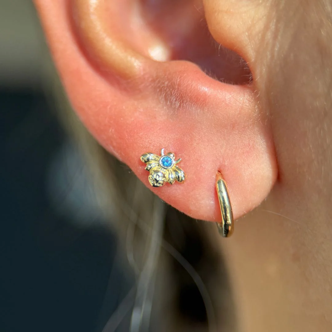 Yellow Gold Blue Topaz Bee Flat Back Earring - Image 2