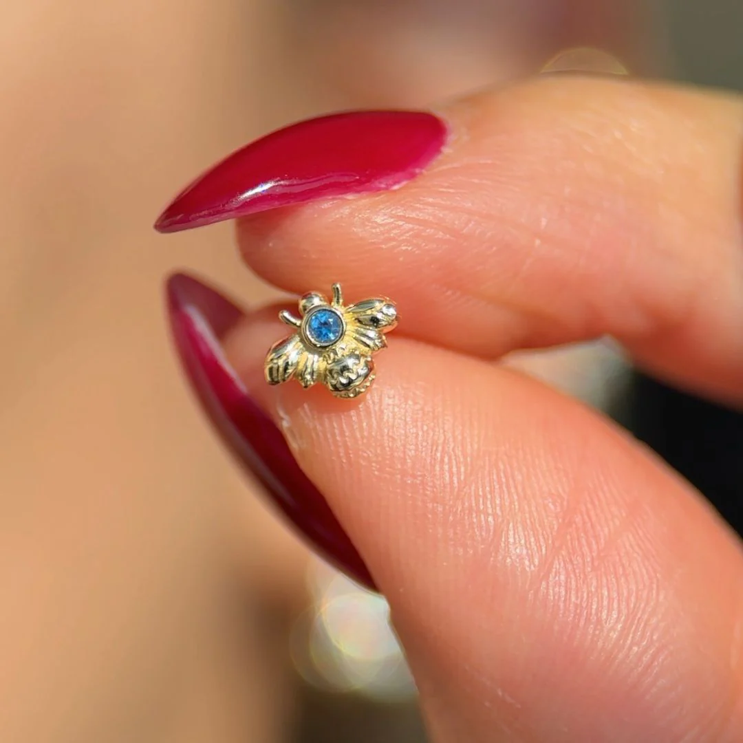 Yellow Gold Blue Topaz Bee Flat Back Earring - Image 5