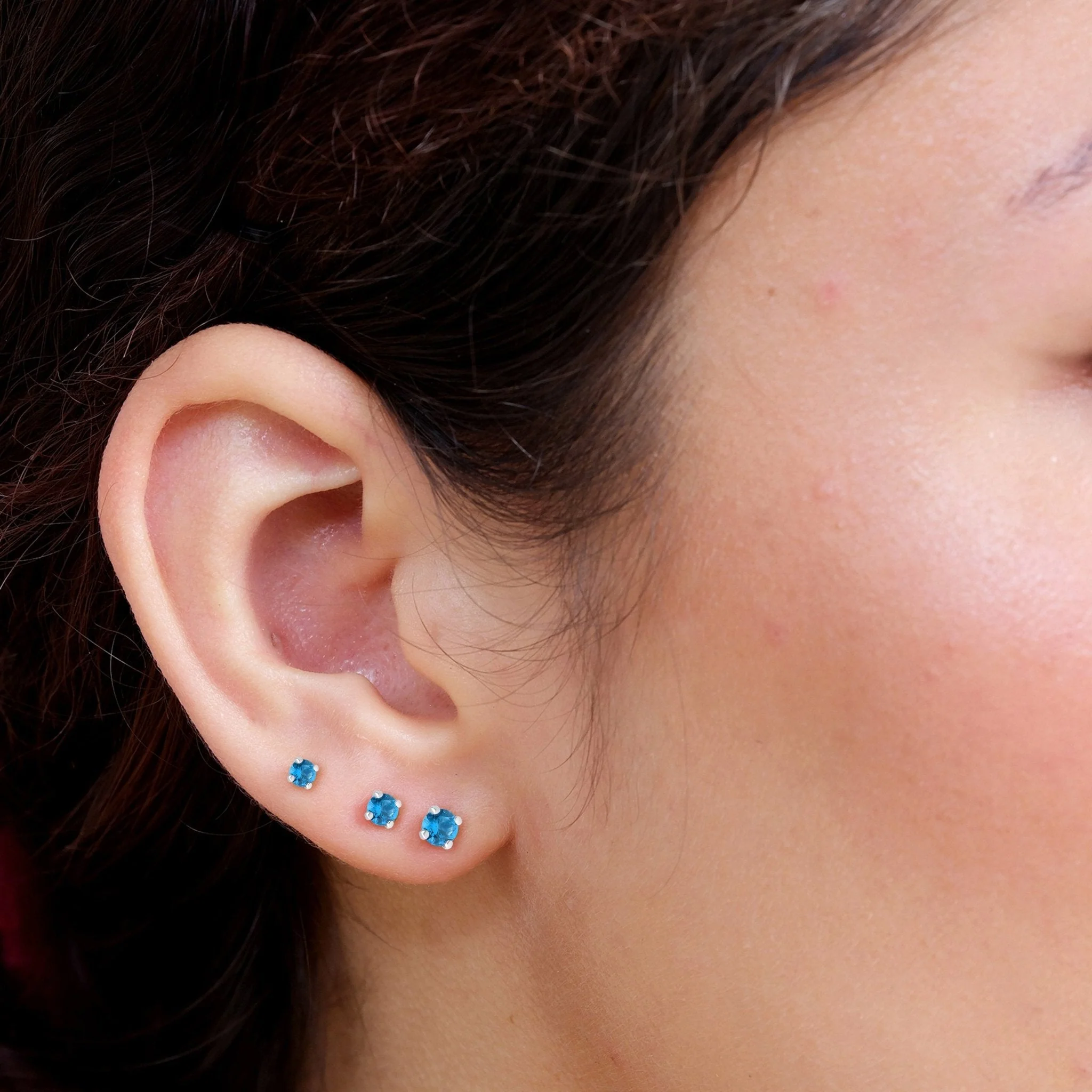 Yellow Gold Blue Topaz Flat Back Earring - Image 8