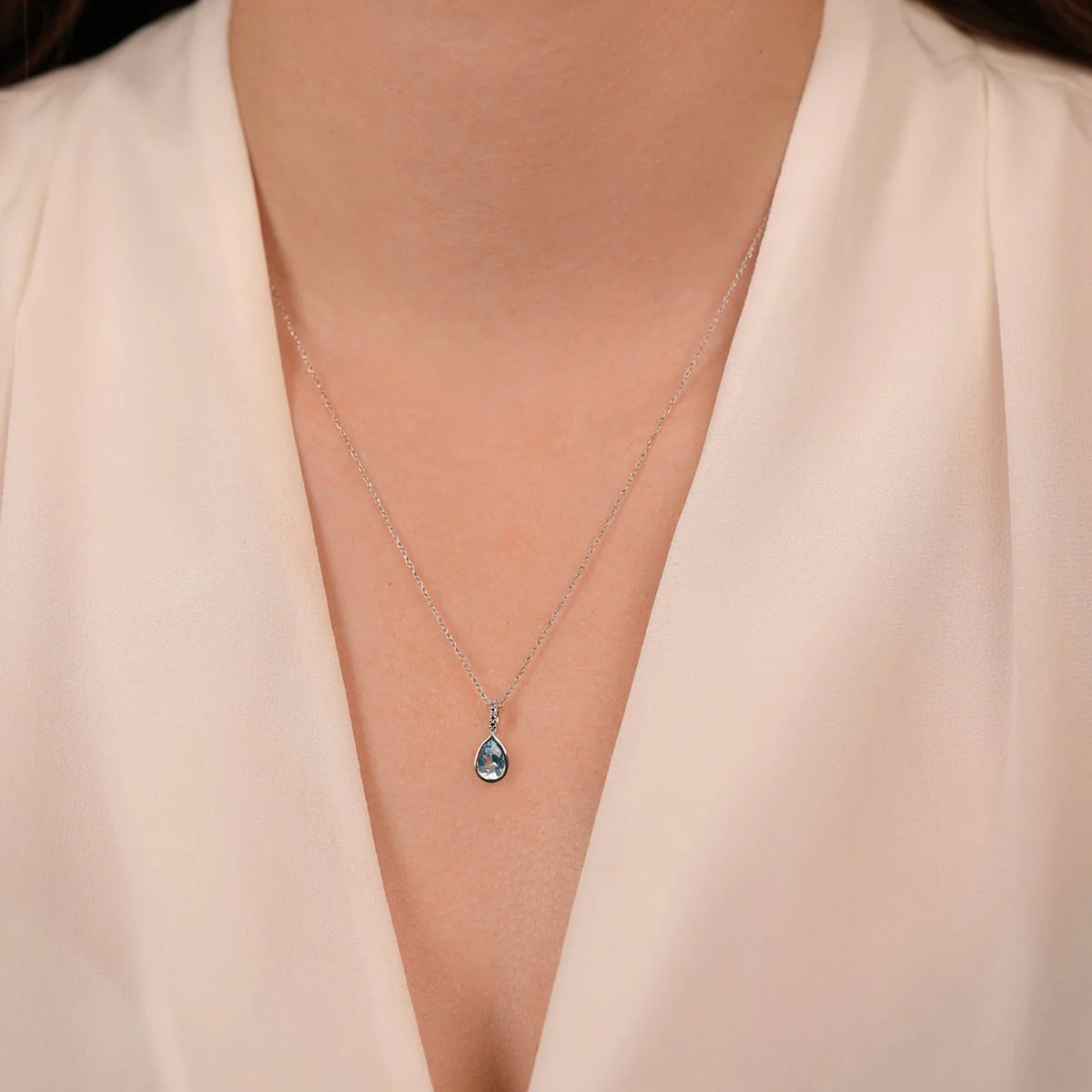 White Gold Blue Topaz Teardrop Pendant Necklace - Image 3