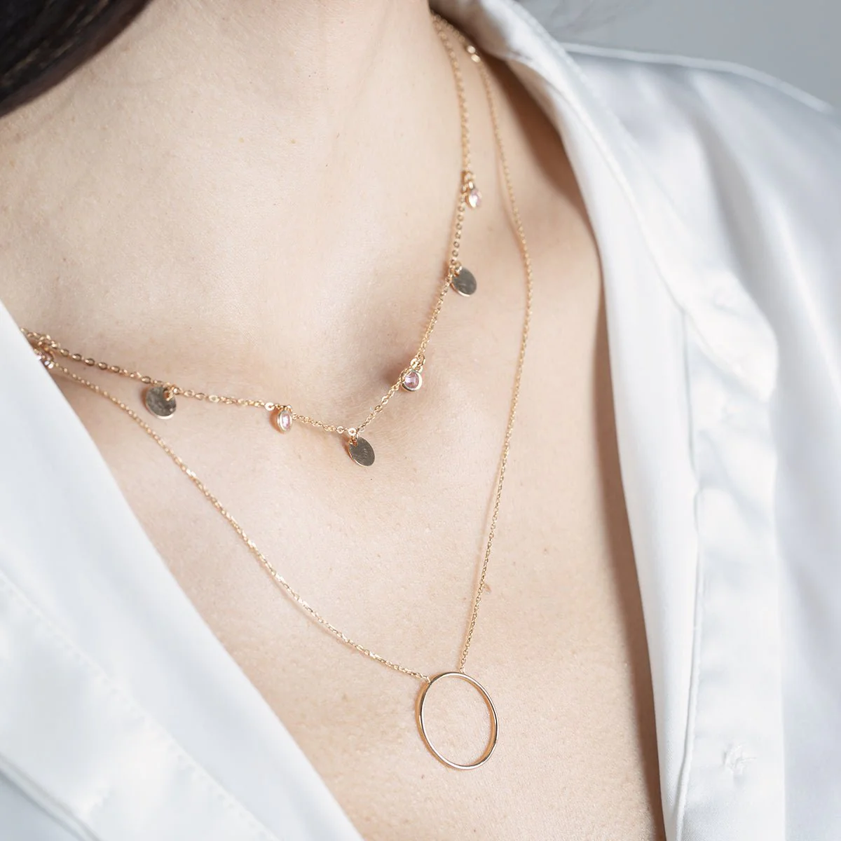 Solid 14k Yellow Gold Circle Pendant Necklace - Image 2