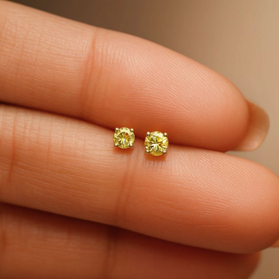 Yellow Gold Citrine Cartilage Flat Back Stud Earring - Image 8