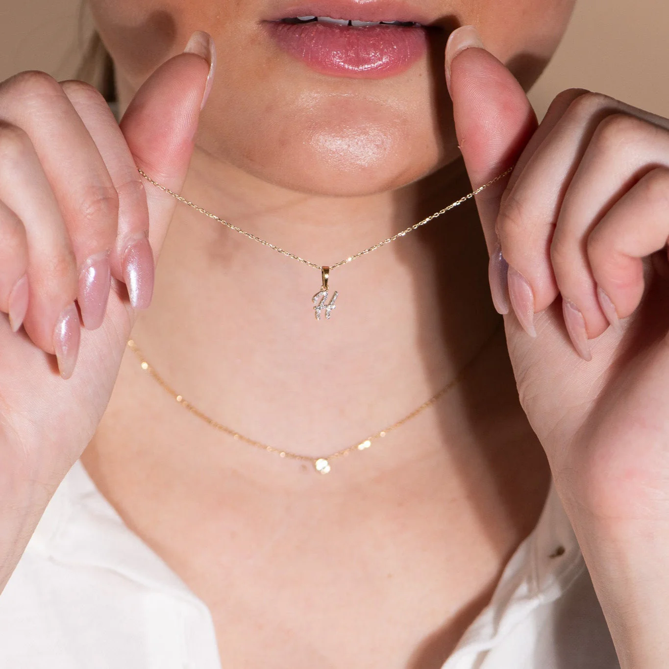 Yellow Gold Cursive Diamond Initial Necklace - H - Image 4