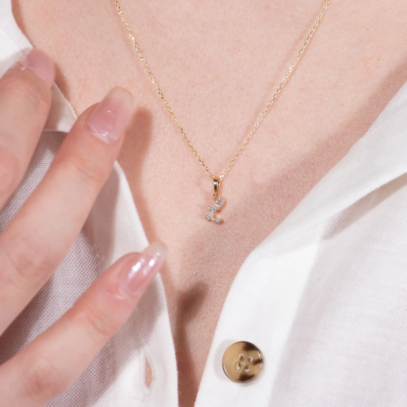 Yellow Gold Cursive Diamond Initial Necklace - L - Image 5