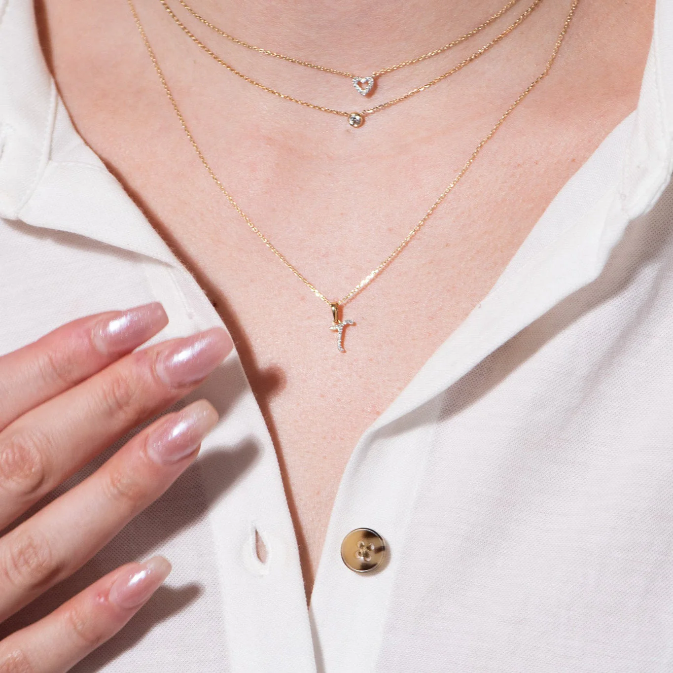 Yellow Gold Cursive Diamond Initial Necklace - T - Image 7