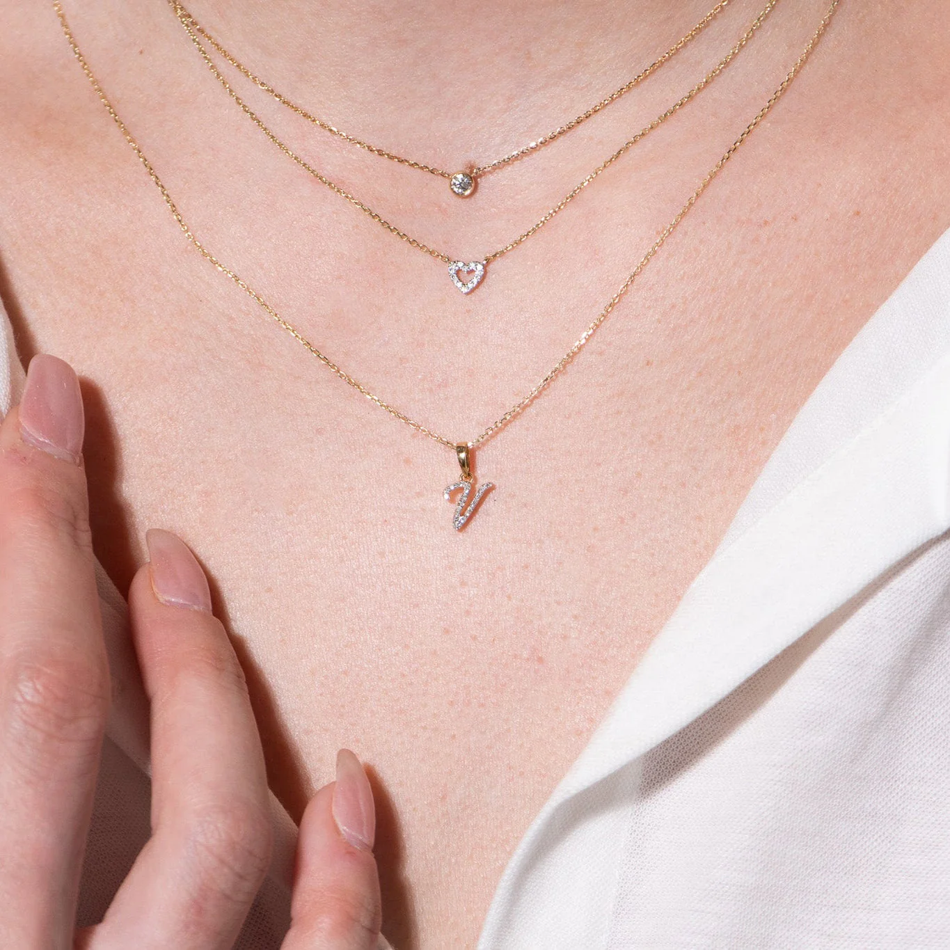 Yellow Gold Cursive Diamond Initial Necklace - V - Image 4