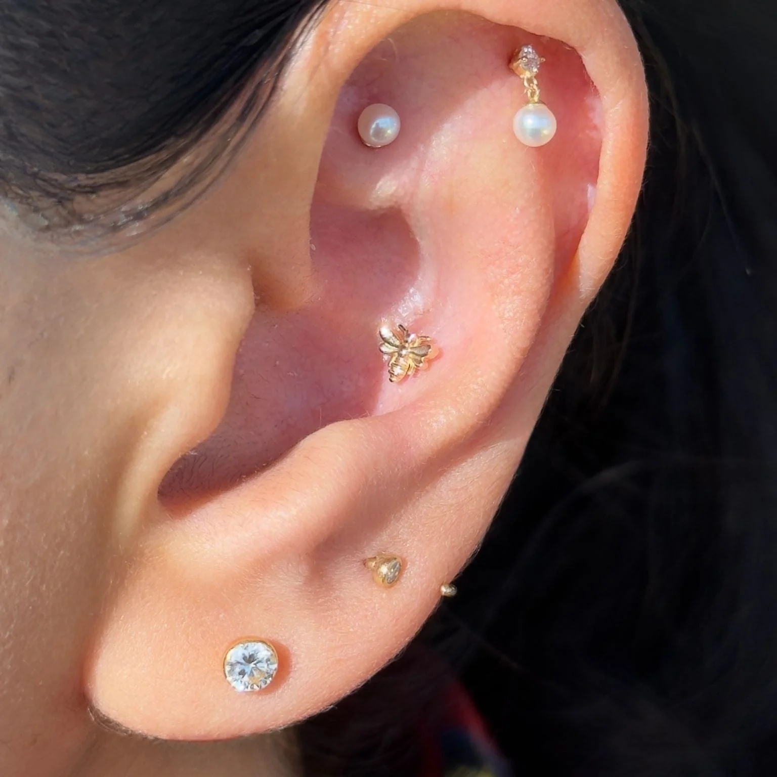 Yellow Gold Pearl Threaded Flat Back Earring - Image 12