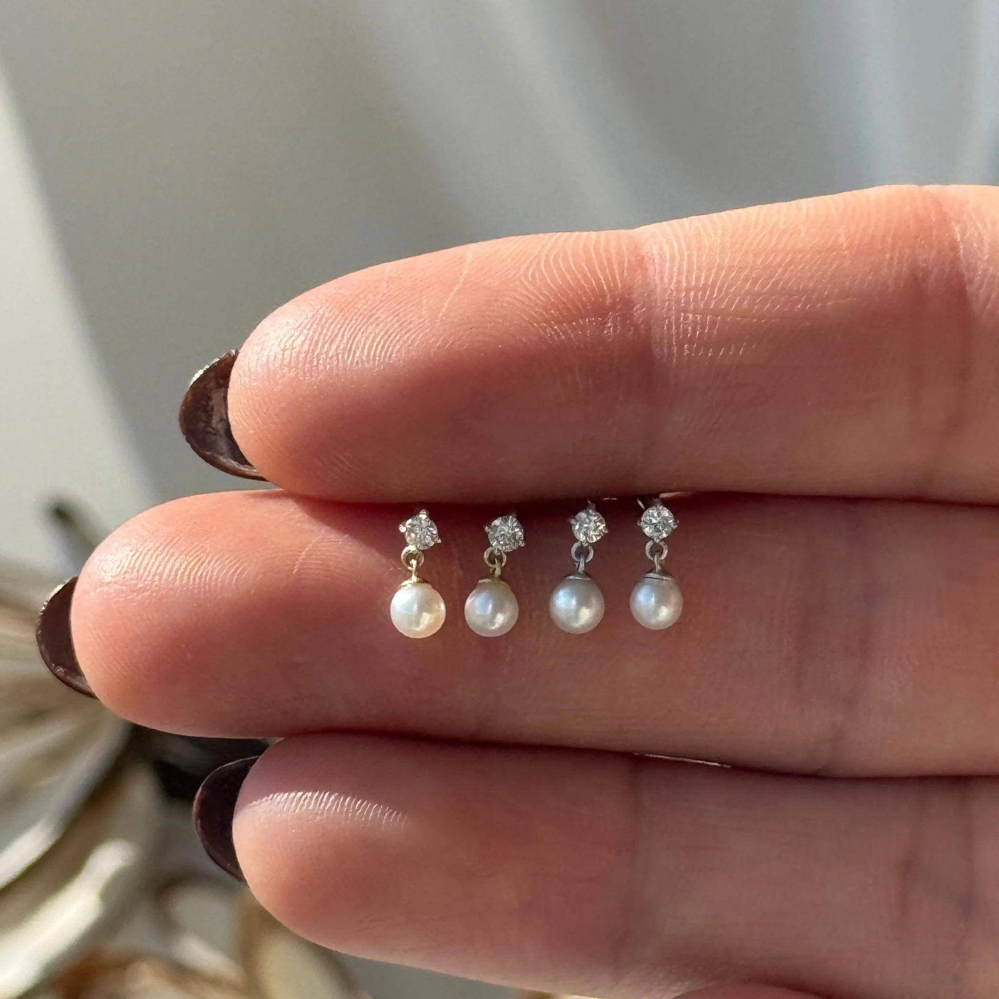Yellow Gold Diamond Pearl Drop Flat Back Earring - Image 9