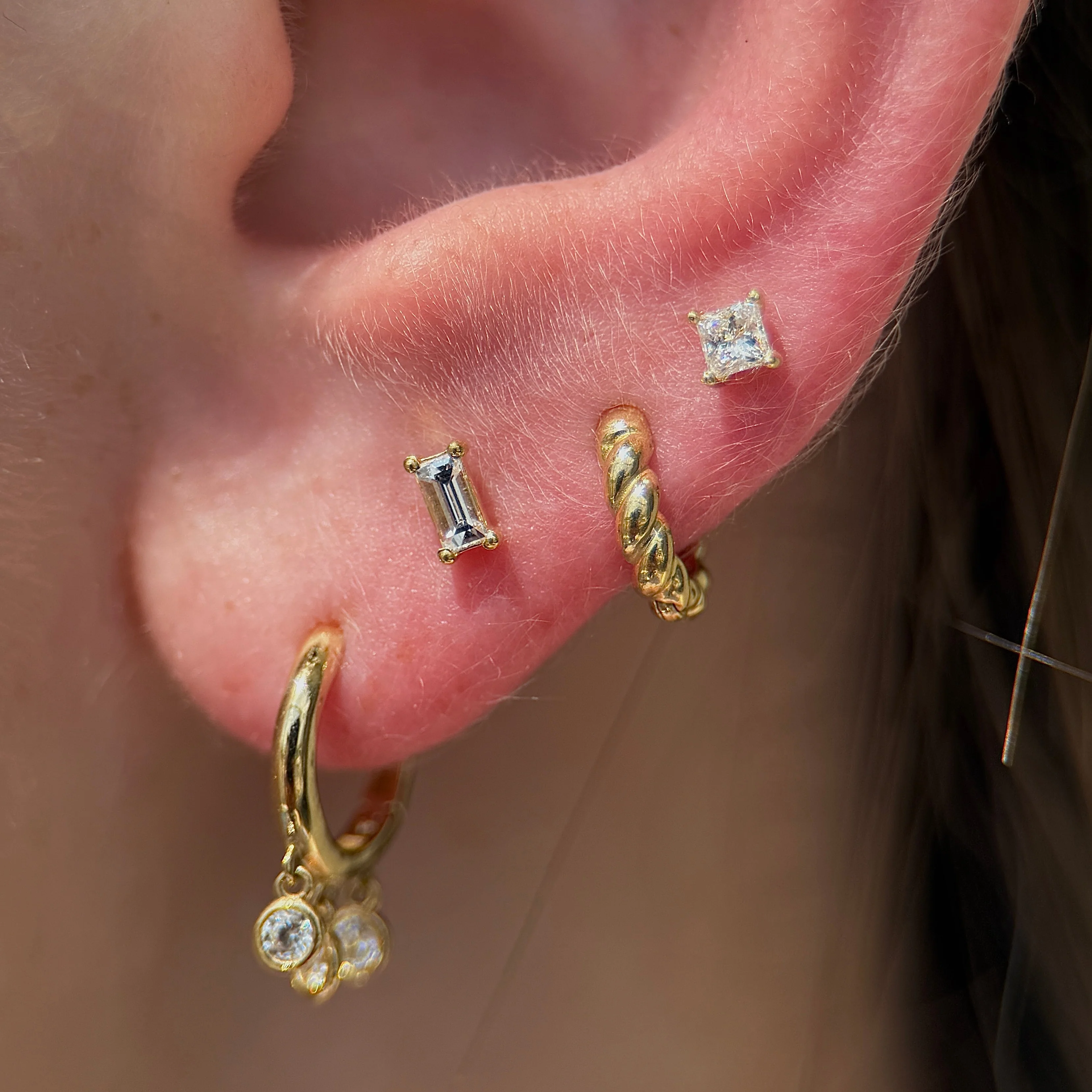 Rose Gold Diamond Baguette Cut Flat Back Earring - Image 4
