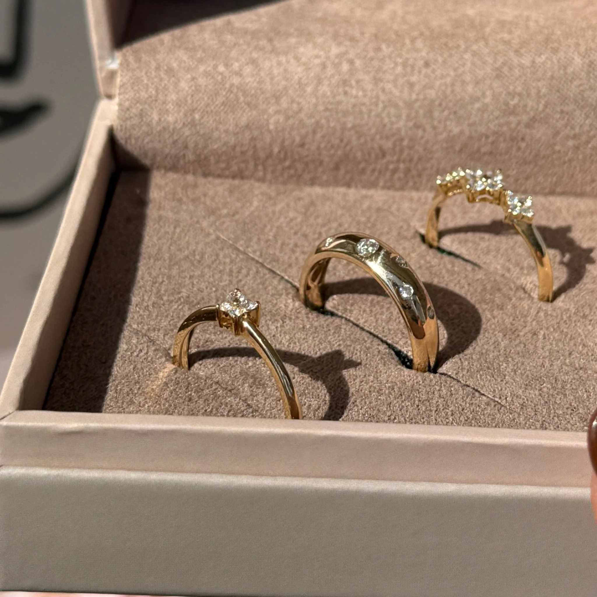 Diamond Butterfly Ring in Solid 14k Yellow Gold - Image 3