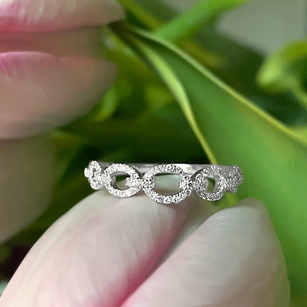 Diamond Chain Link Ring in Solid 14k White Gold - Image 4