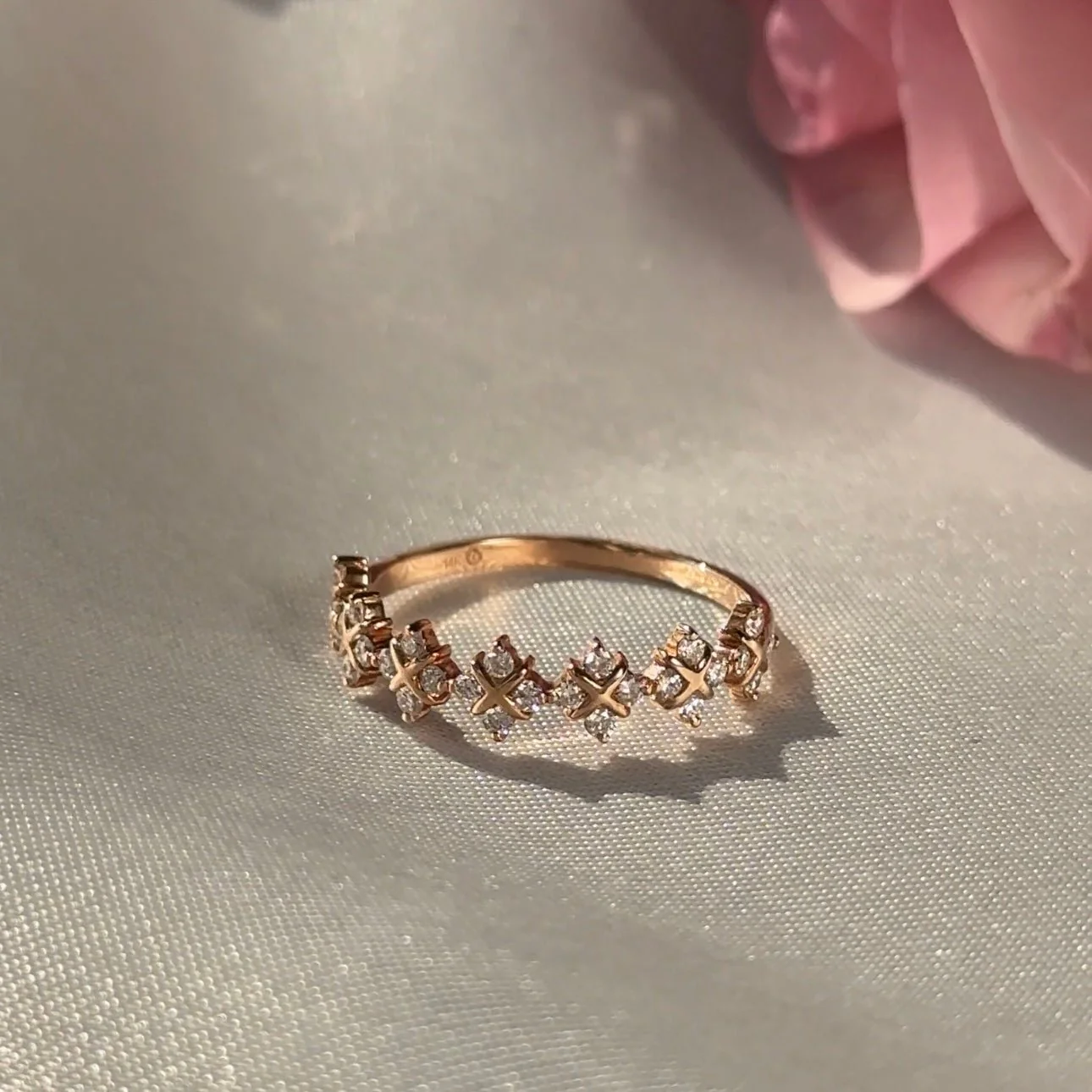 Diamond Clover Criss Cross Eternity Ring in Solid 14k Rose Gold - Image 2