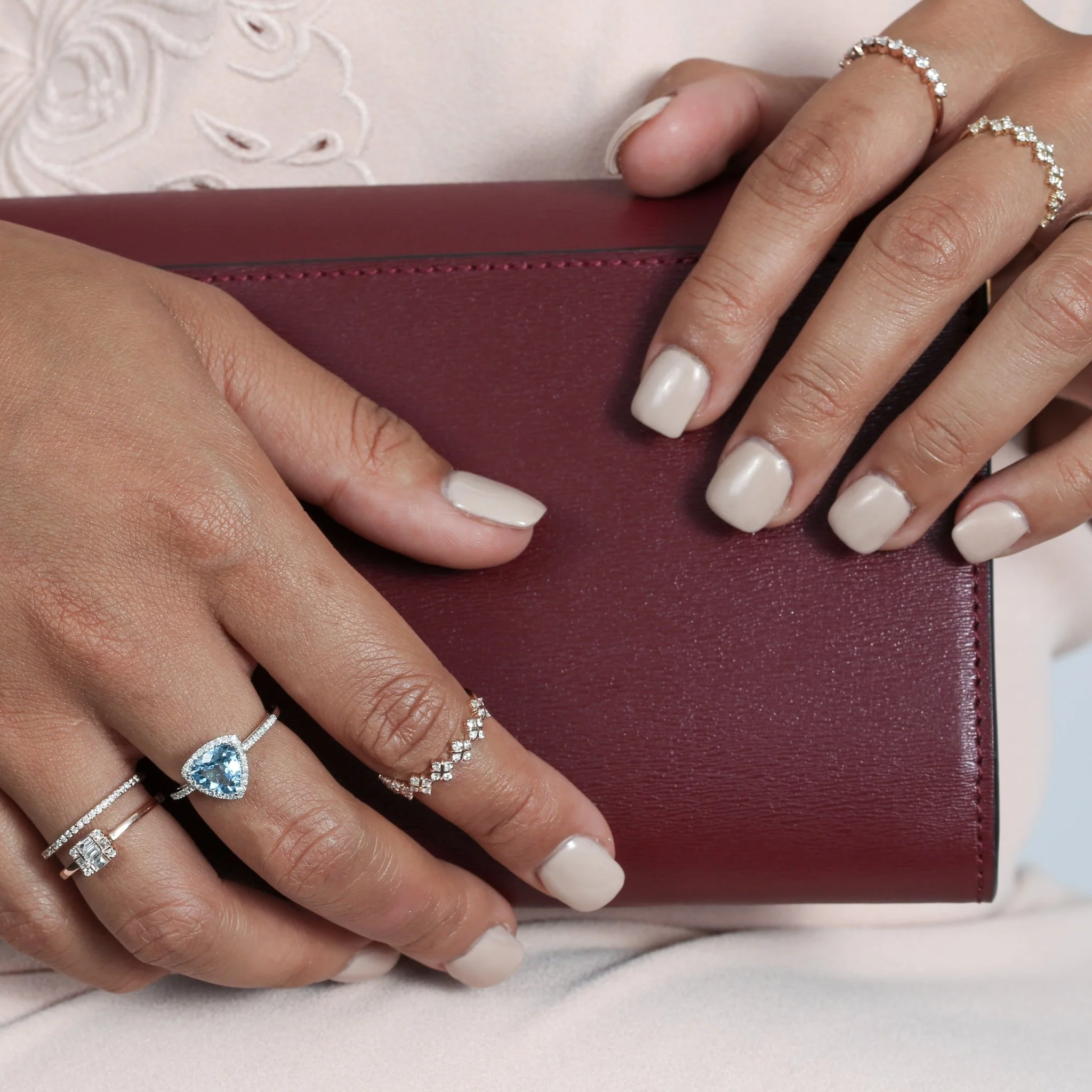 Diamond Clover Criss Cross Eternity Ring in Solid 14k Rose Gold - Image 3