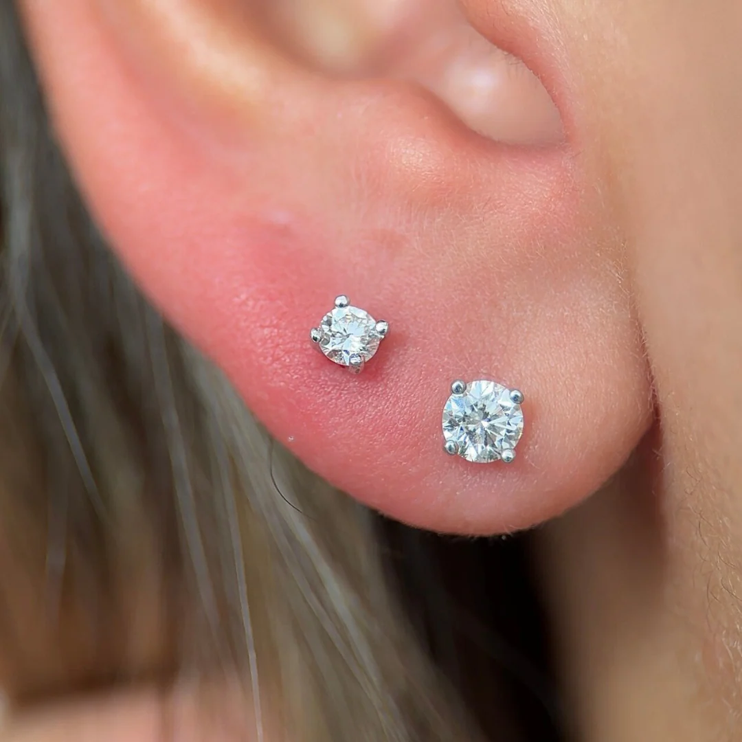 White Gold Diamond Threaded Flat Back Earring - Image 13