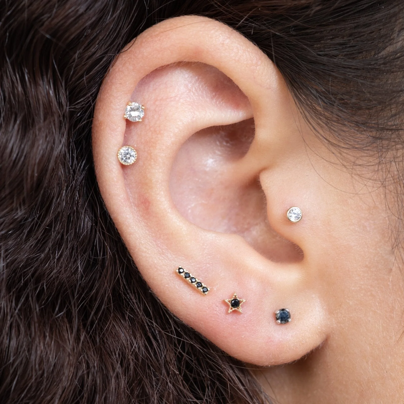 White Gold Diamond Threaded Flat Back Earring - Image 14