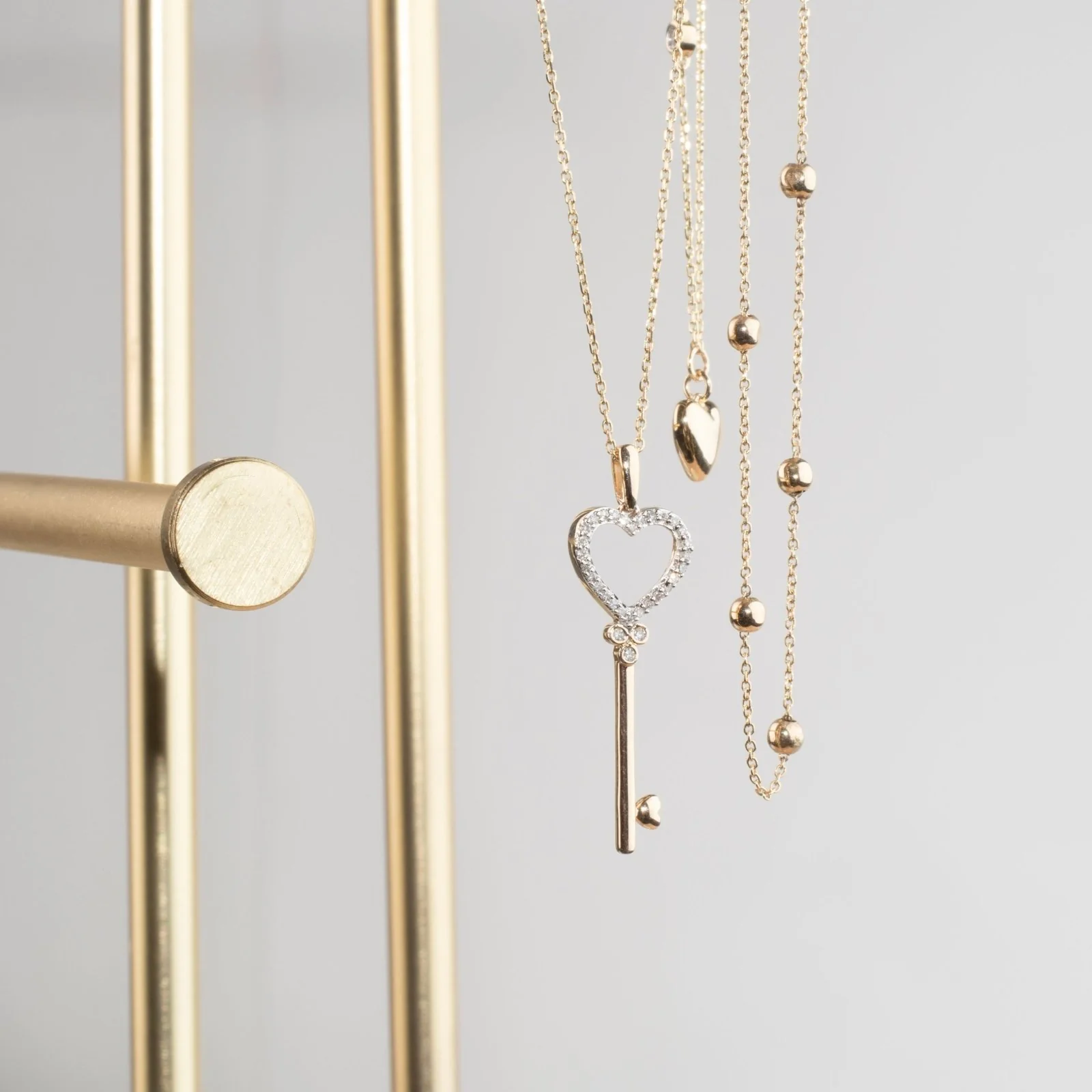Yellow Gold Heart & Key Diamond Pendant Necklace - Image 3