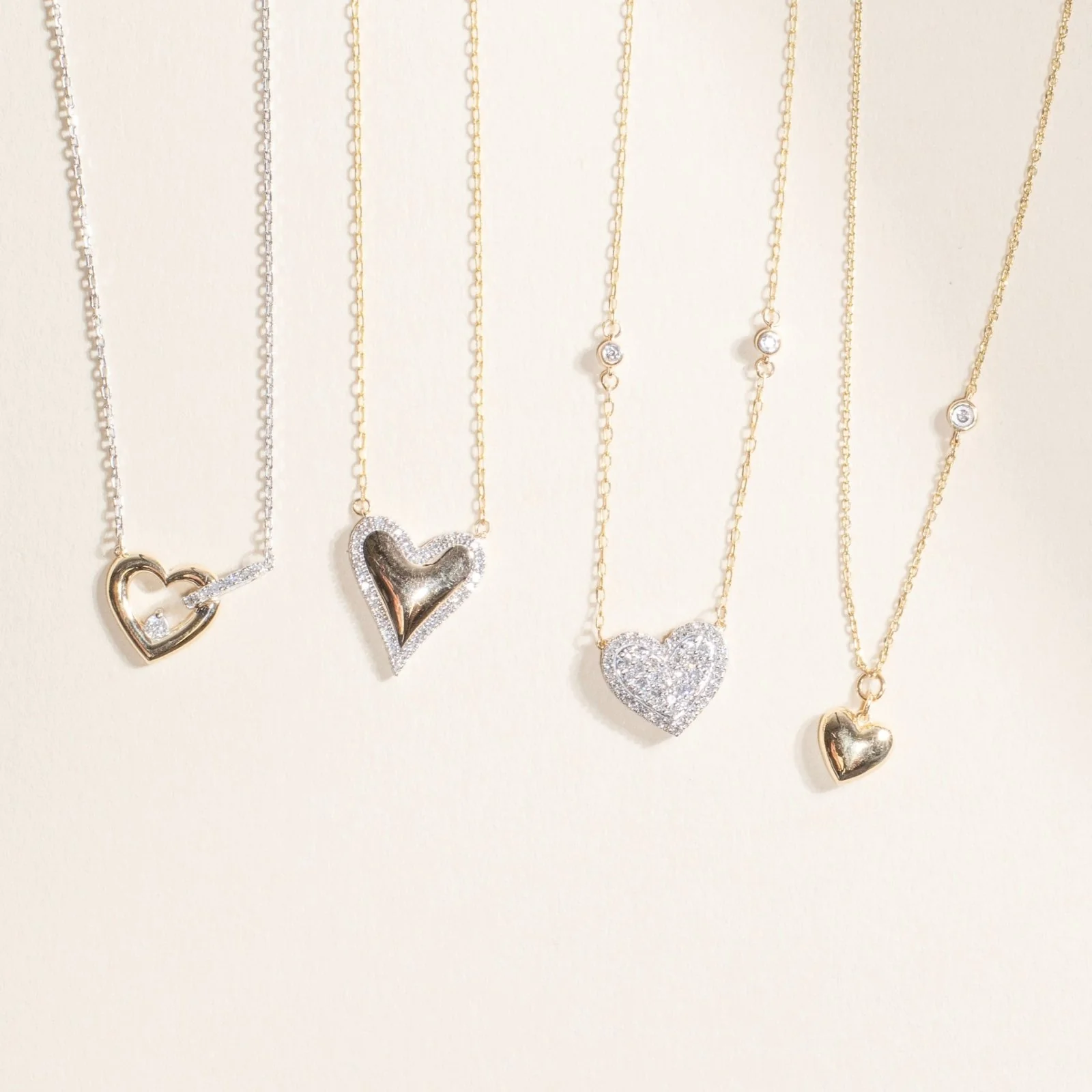 Yellow Gold Diamond Heart Pendant Necklace - Image 8