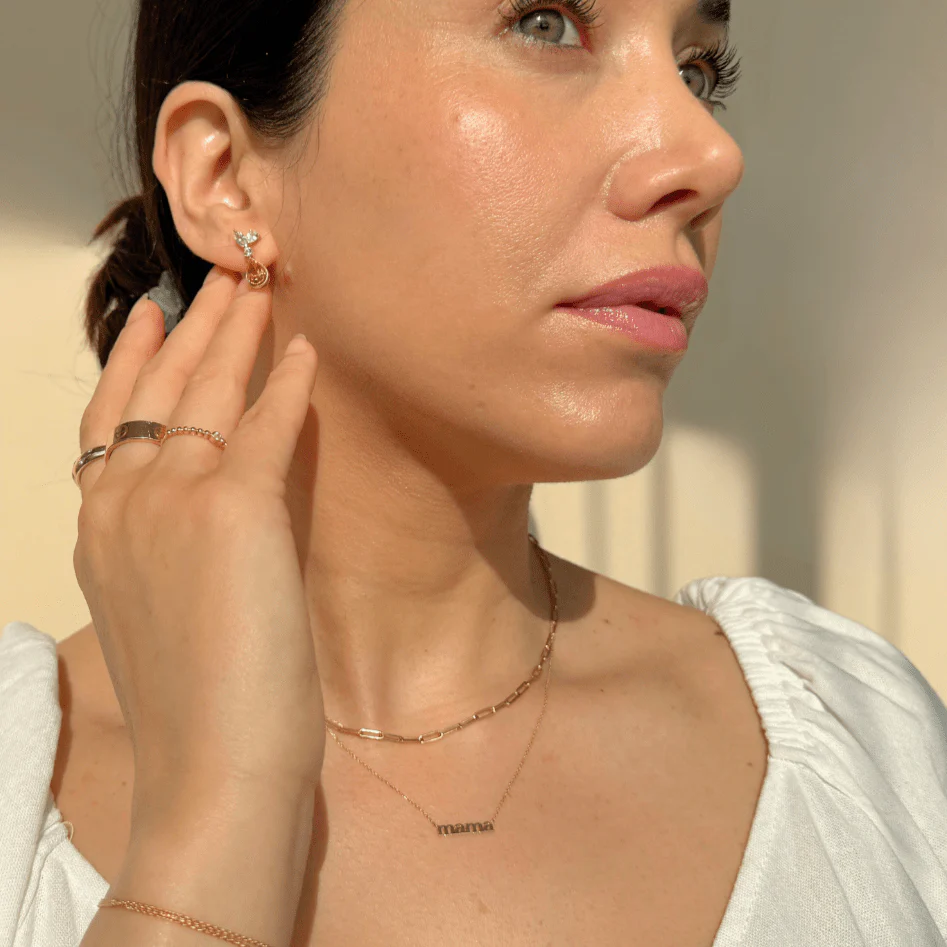 Solid 14k Yellow Gold Mama Pendant Necklace - Image 9