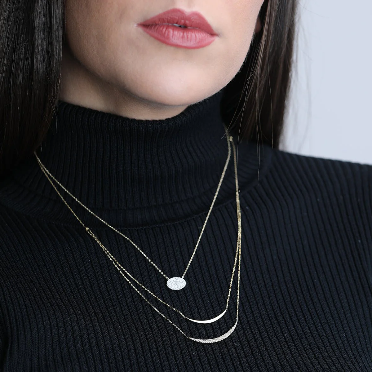 Yellow Gold Diamond Curve Layering Necklace - Image 5