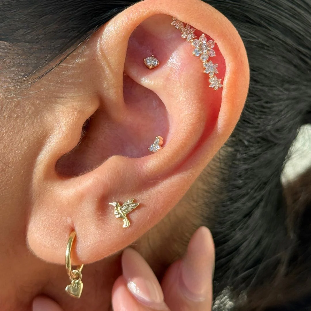 Yellow Gold Diamond Trinity Cluster Flat Back Earring - Image 13