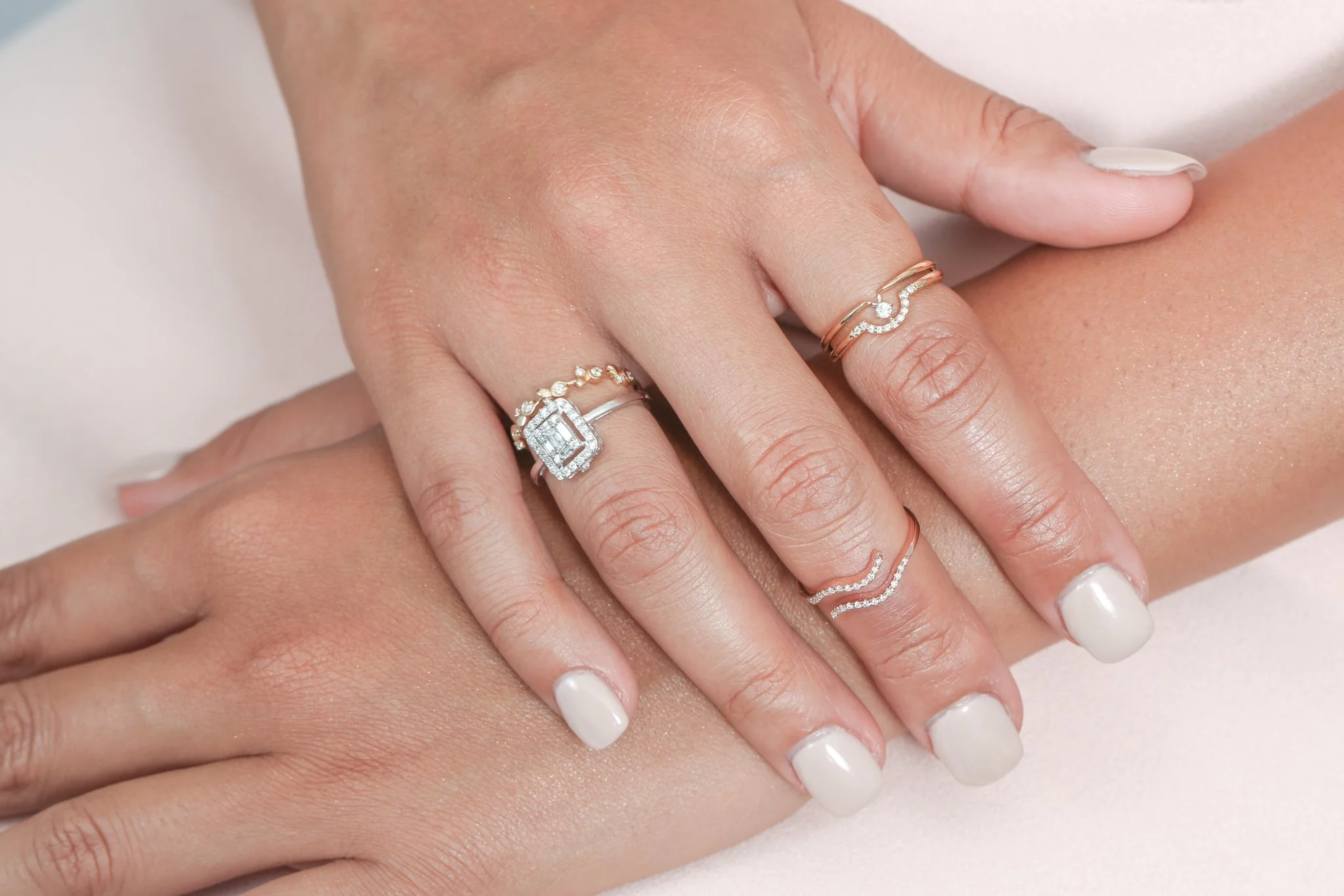 Diamond Vine Ring in Solid 14k Yellow Gold - Image 3