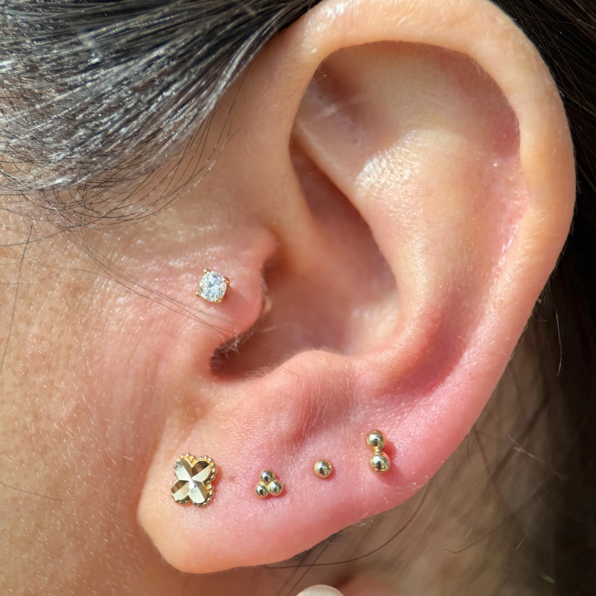 Yellow Gold Trinity Beaded Cluster Flat Back Earring - Image 8