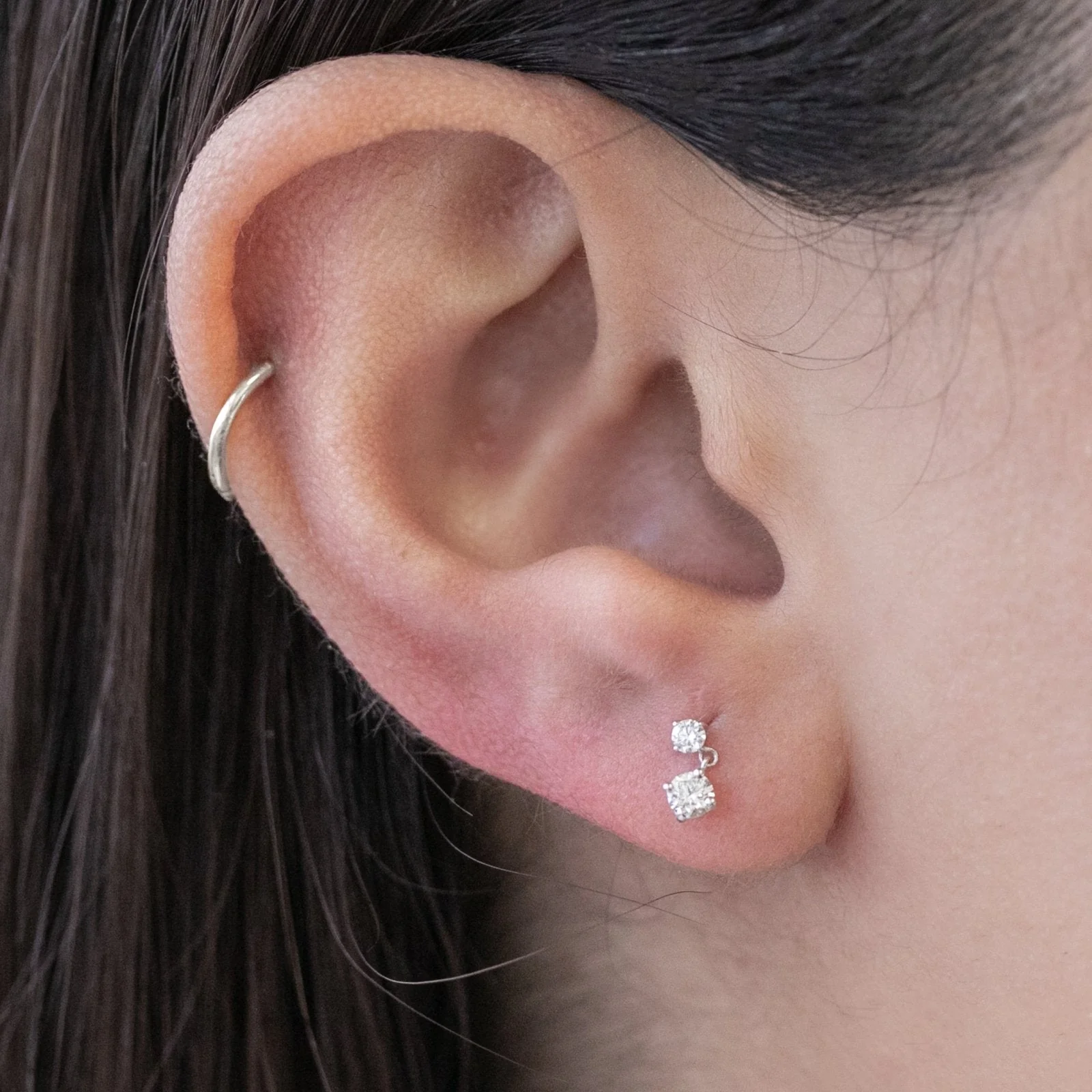 White Gold Double Diamond Drop Flat Back Earring - Image 8