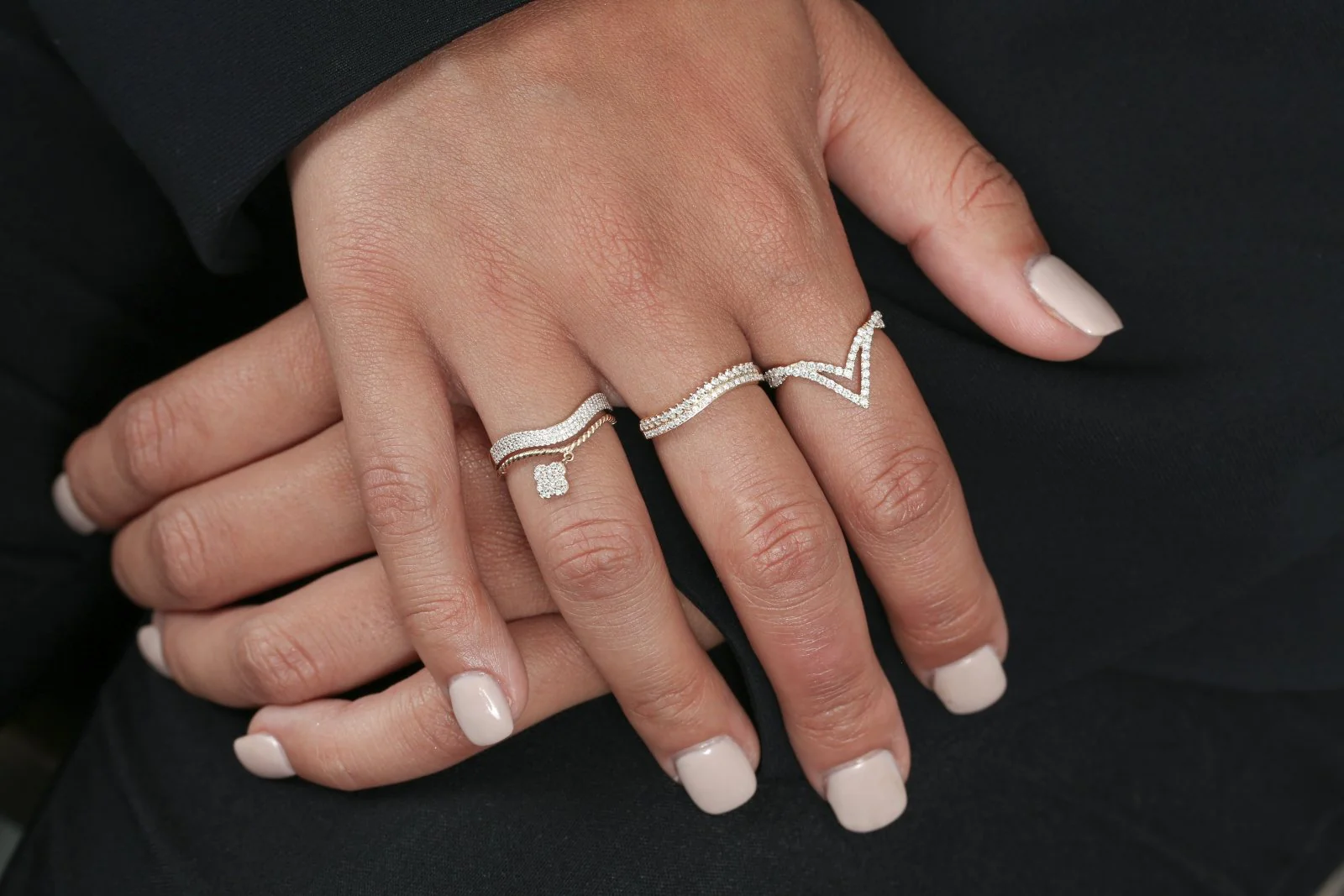 Double V Diamond Ring in Solid 14k Yellow Gold - Image 4