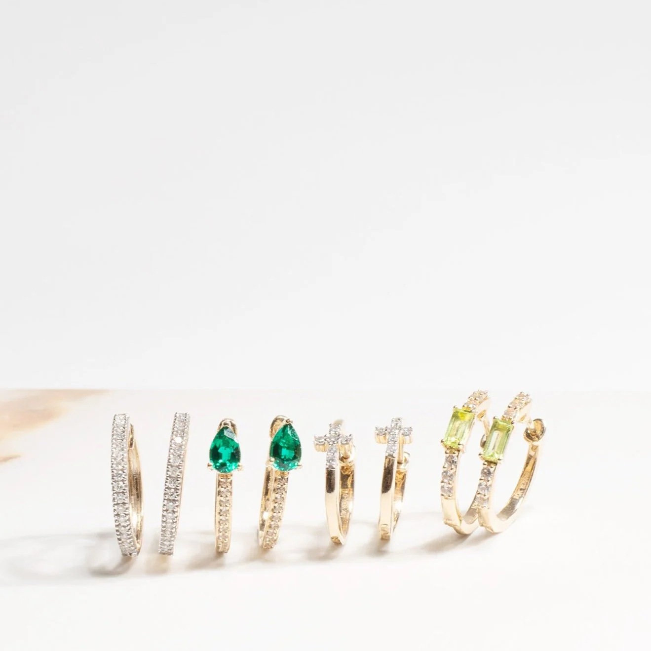 Yellow Gold Emerald Peridot Sapphire Hoop - Image 2