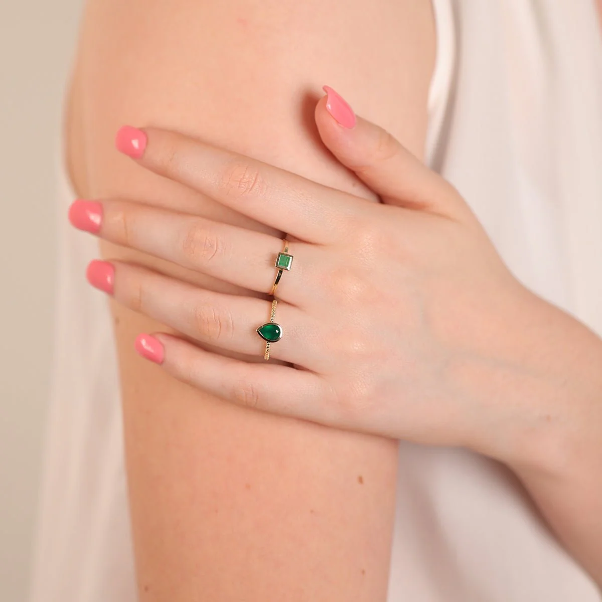 Green Agate Teardrop Cocktail Ring Bezel Set in Solid 14k Yellow Gold - Image 3