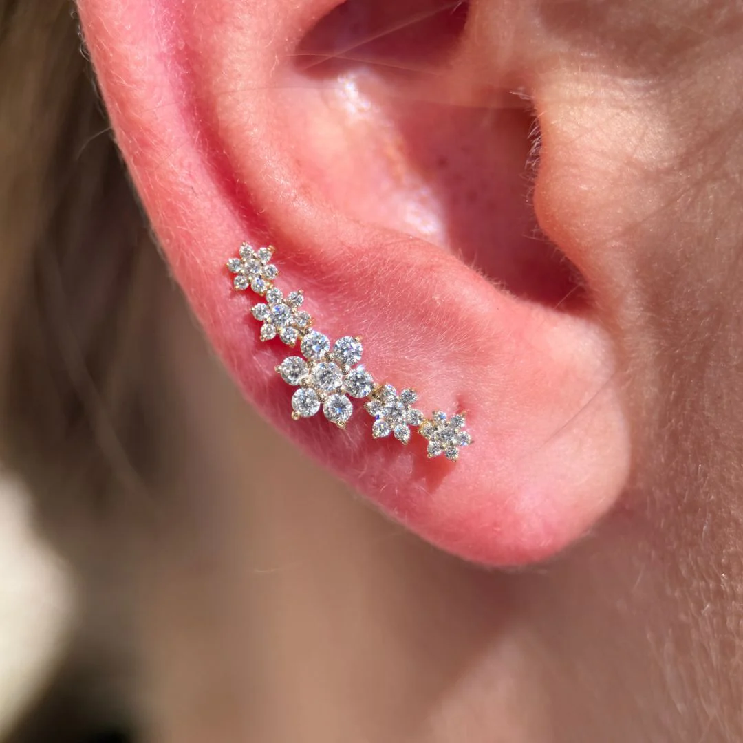 White Gold Flower Diamond Garland Flat Back Earring - Image 14