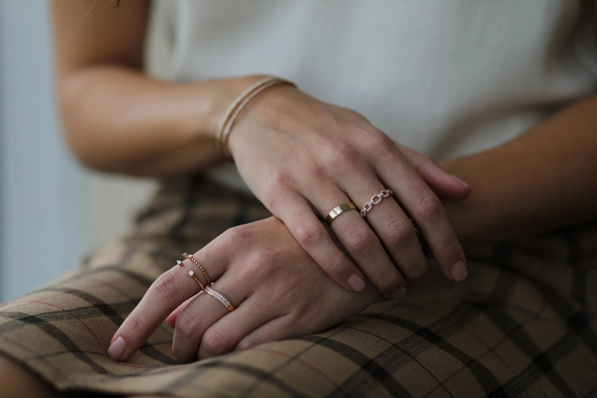 Floating Diamond Beaded Wrap Ring in Solid 14k Rose Gold - Image 4