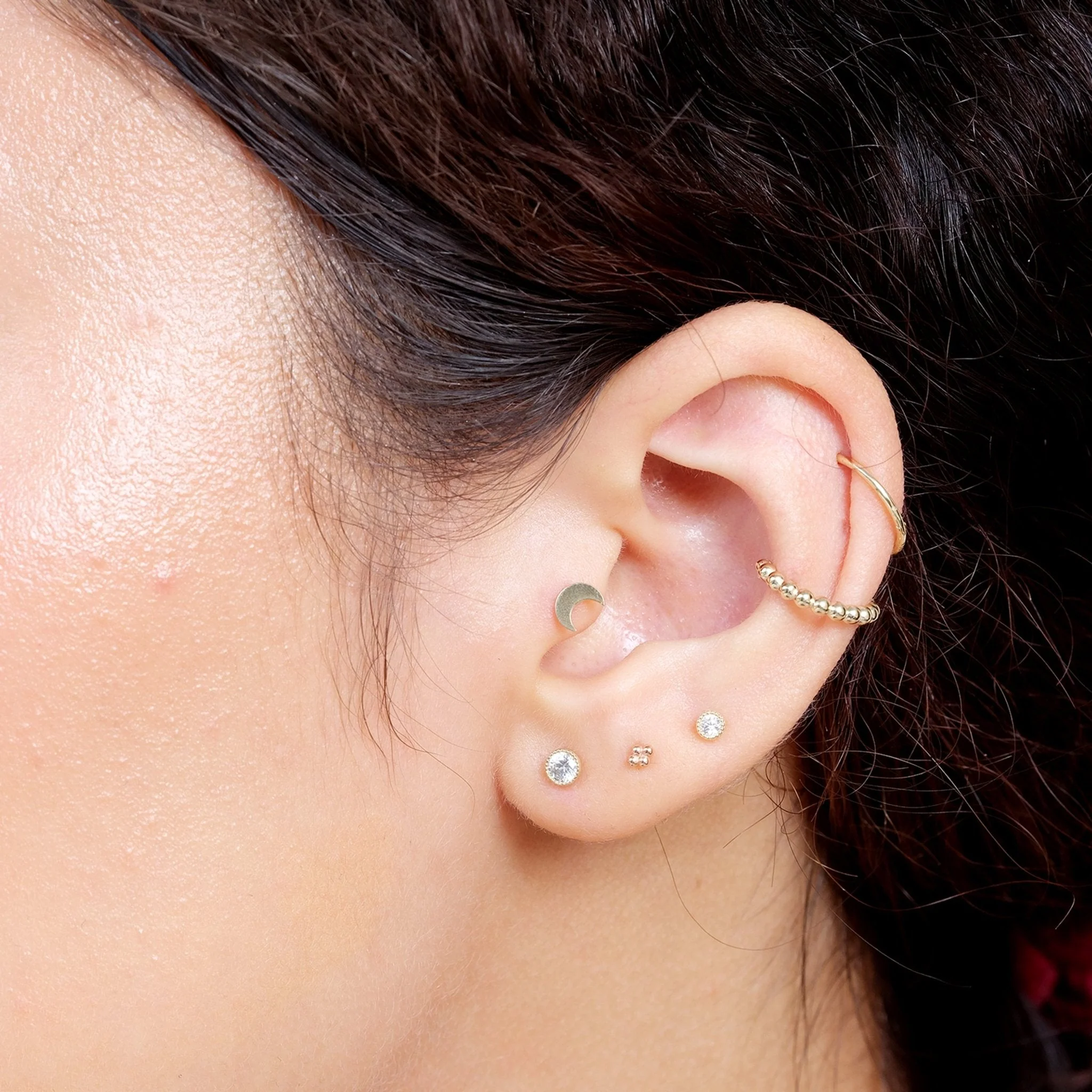 Rose Gold Bead Cluster Cartilage Flat Back Earring - Image 2
