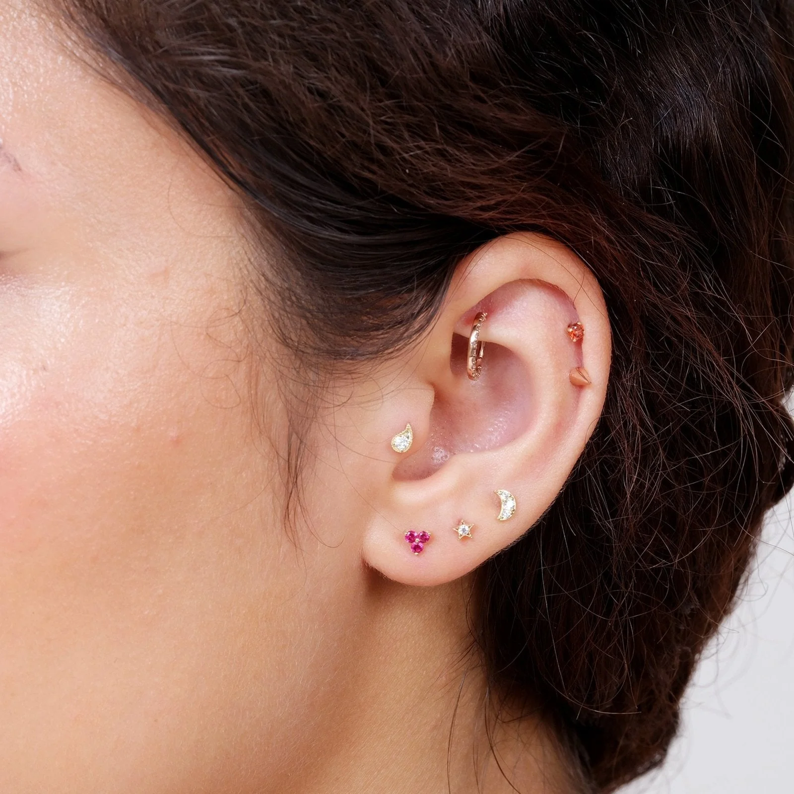 White Gold Star Milgrain Flat Back Earring - Image 5