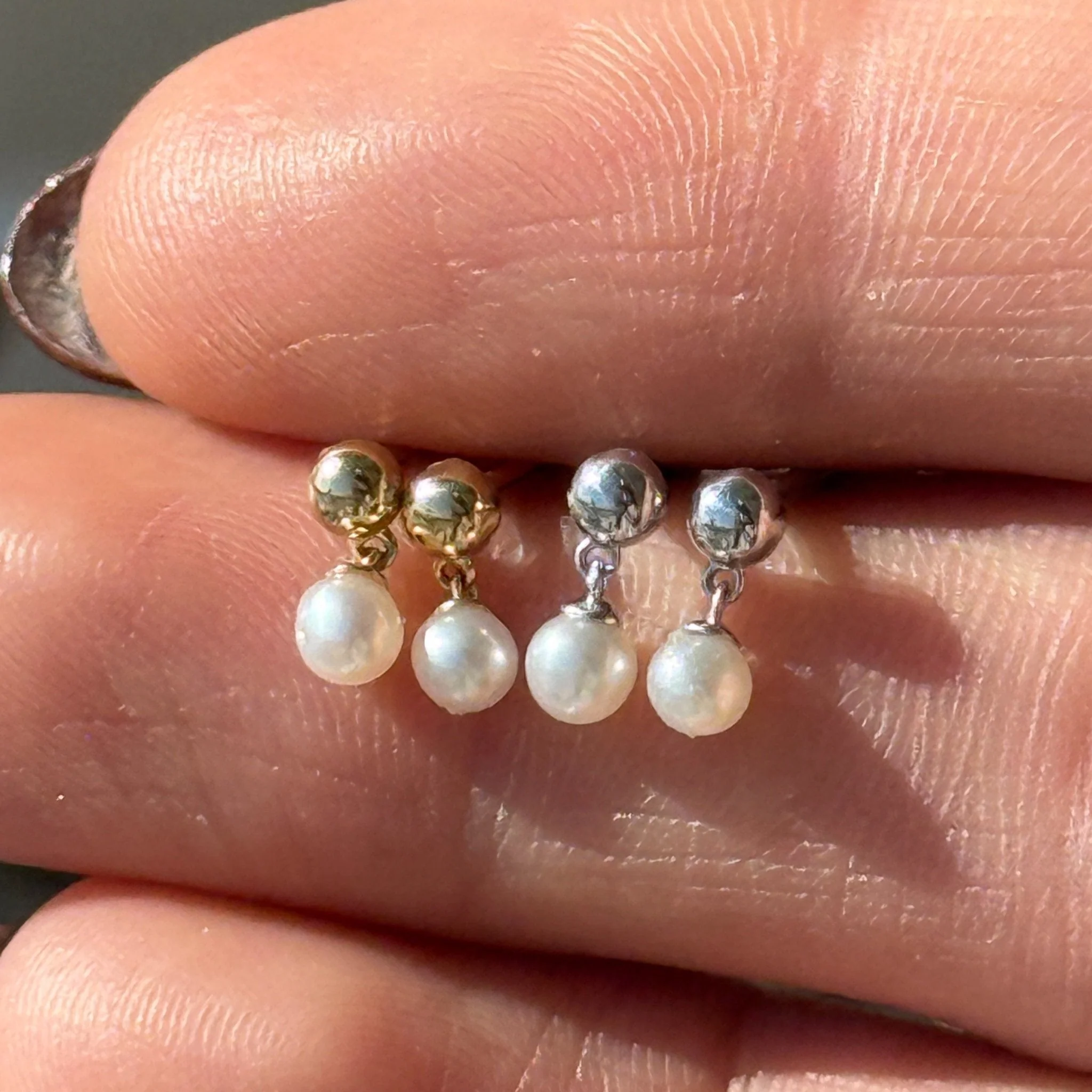 Yellow Gold Pearl Drop Threaded Flat Back Earring - Image 6