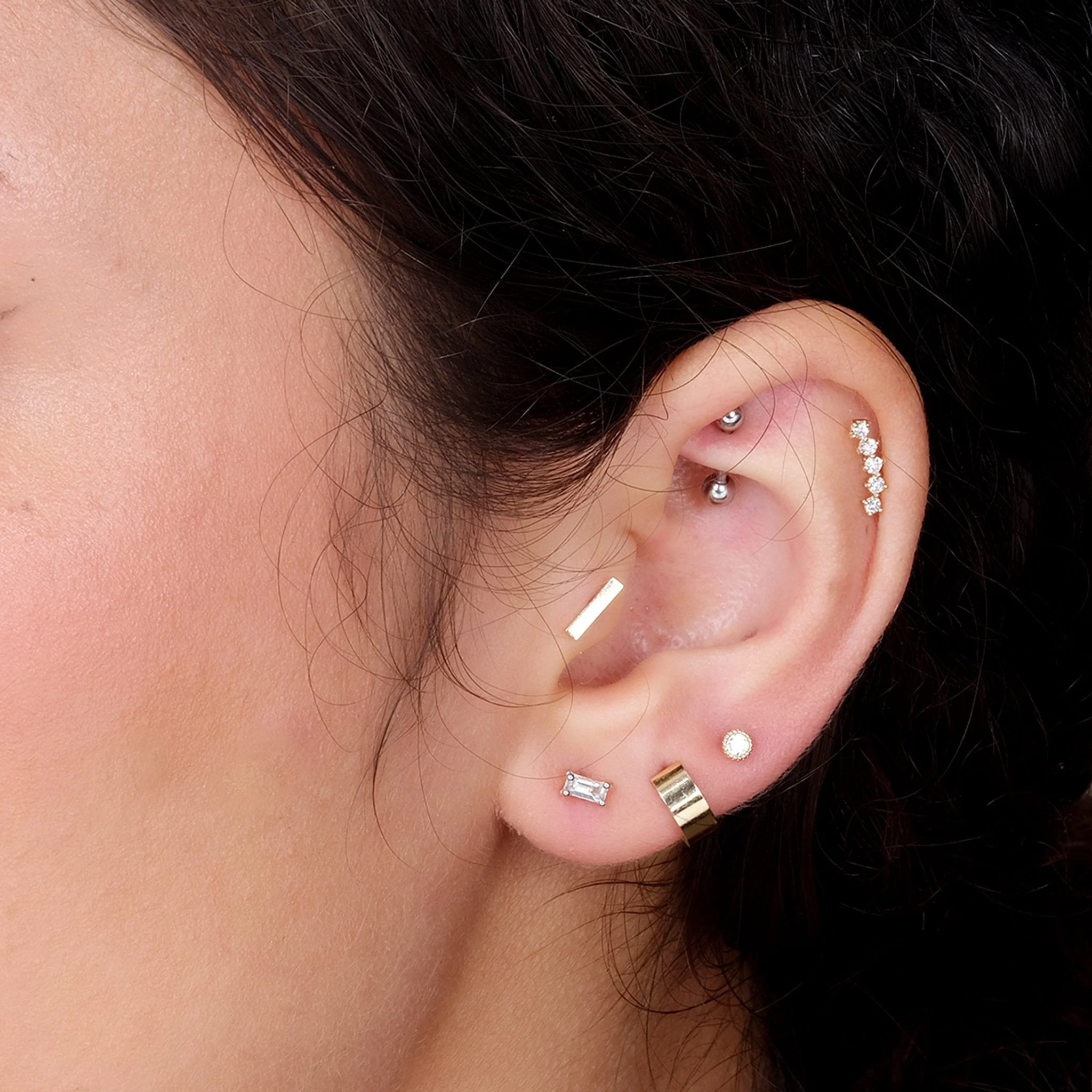 Yellow Gold Bar Flat Back Threaded Stud Earring - Image 5