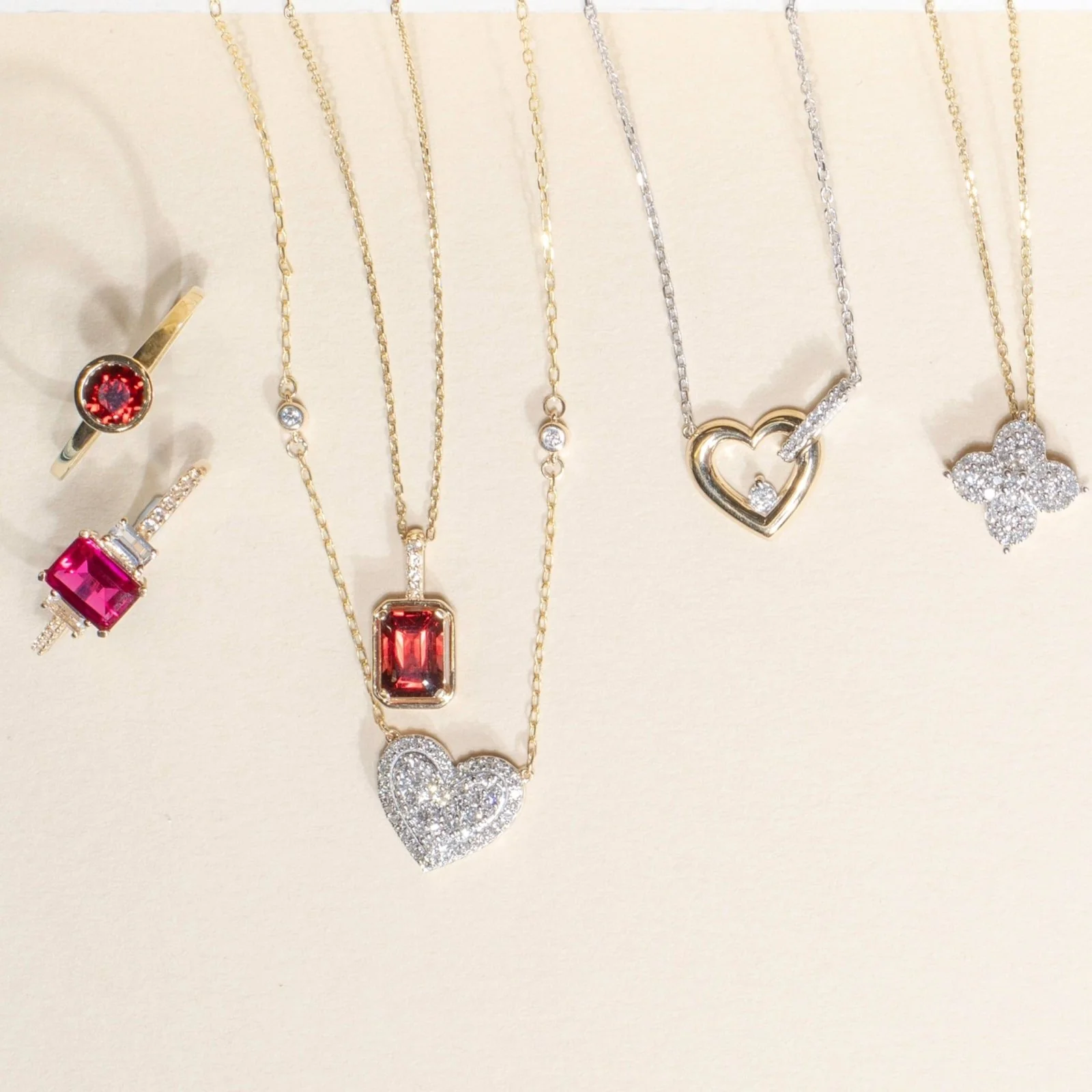 Yellow Gold Interlocking Heart Diamond Pendant Necklace - Image 5