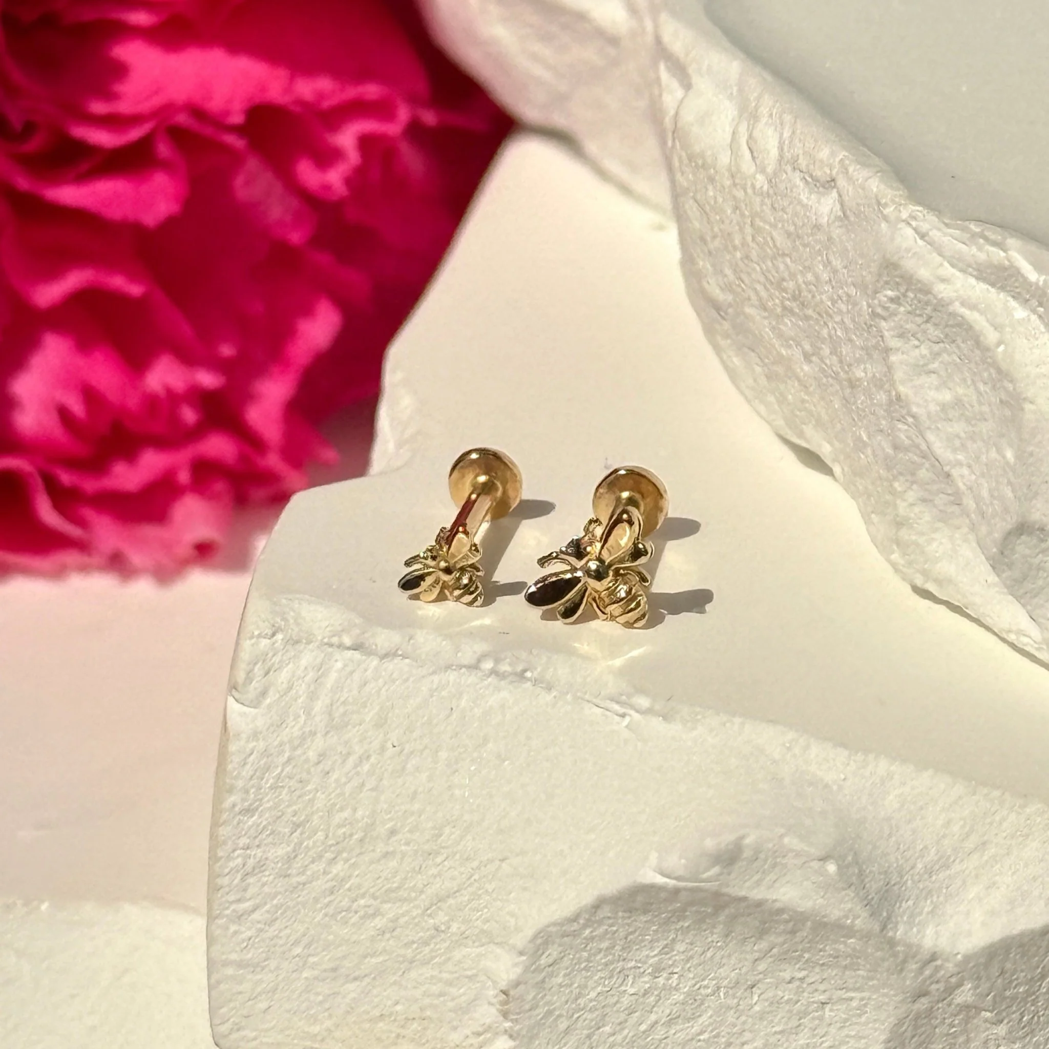 Yellow Gold Bee Flat Back Threaded Stud Earring - Image 14