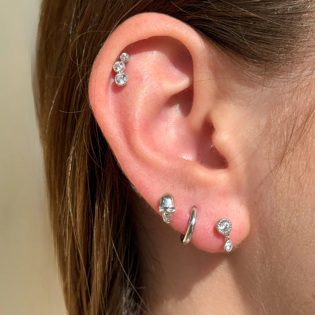 White Gold Gemstone Milgrain Set Flat Back Earring - Image 4