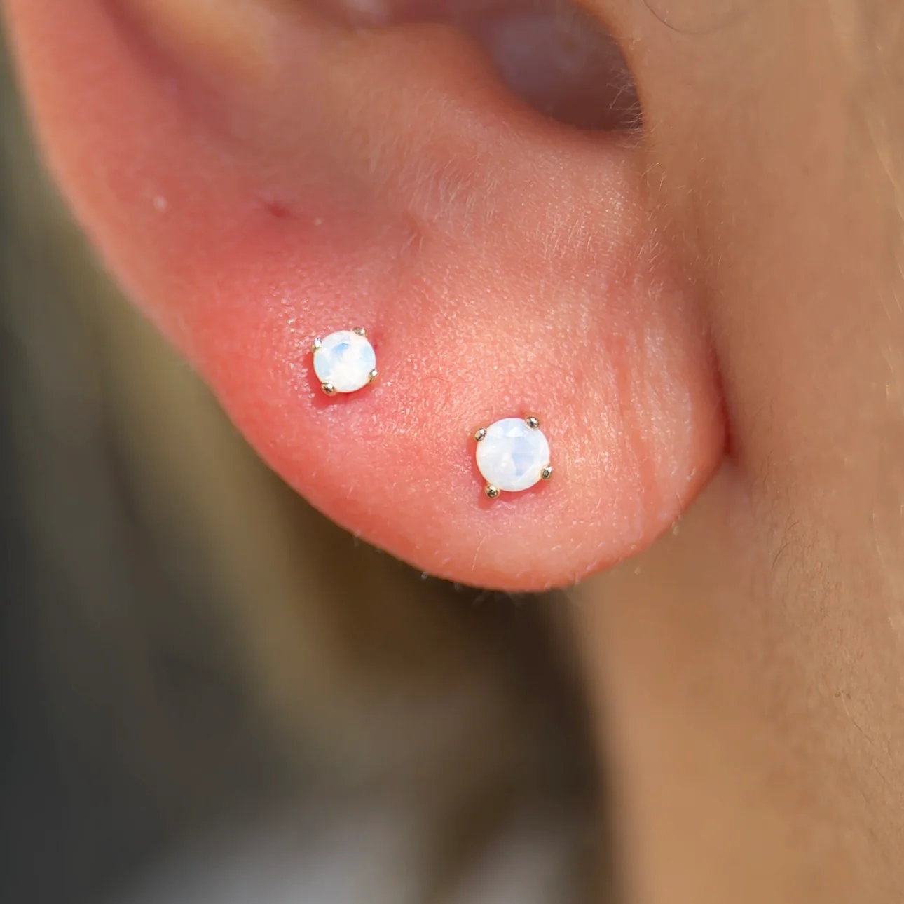Yellow Gold Pink Opal Flat Back Threaded Stud Earring - Image 2