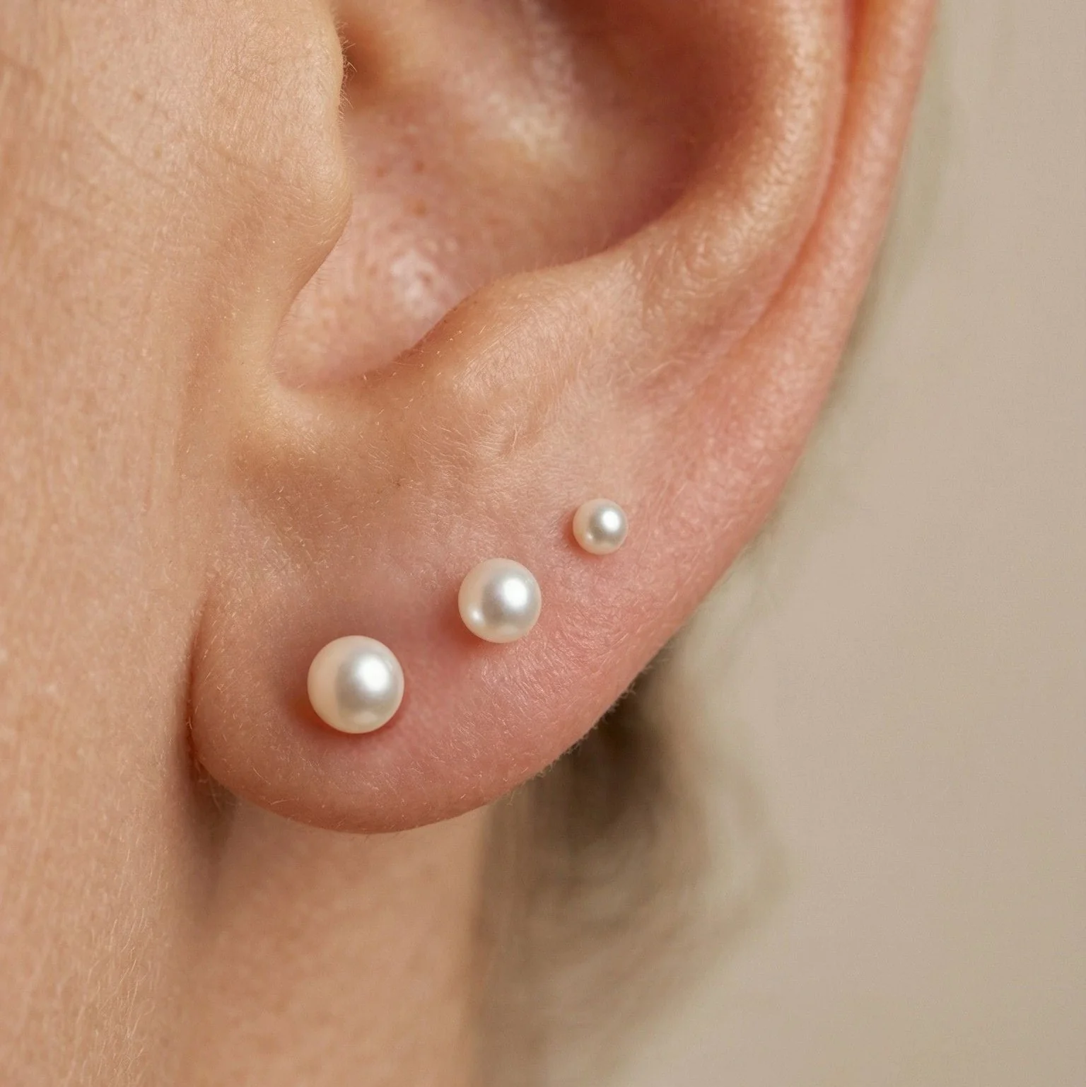 Yellow Gold Pearl Threaded Flat Back Earring - Image 6