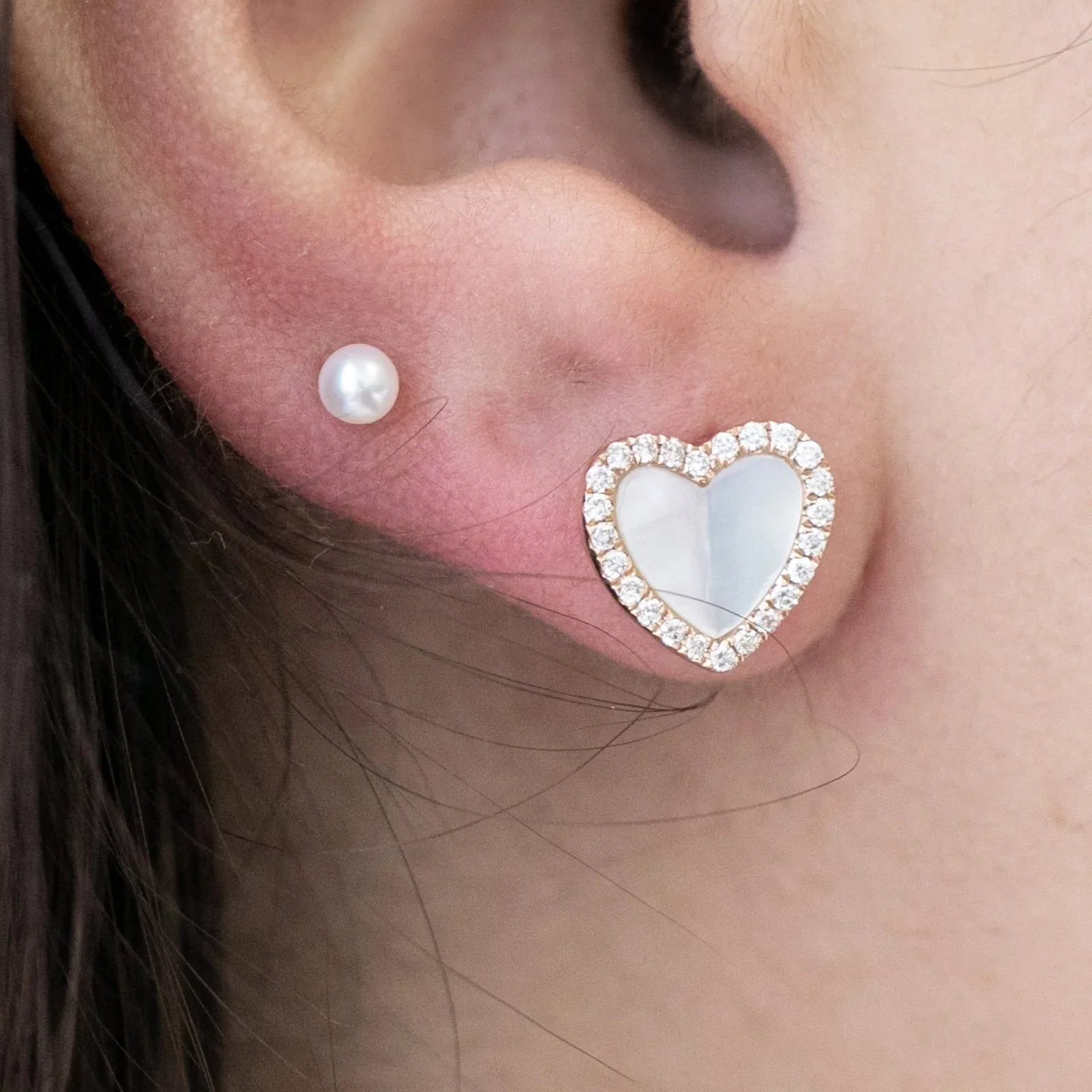 Yellow Gold Pearl Threaded Flat Back Earring - Image 15